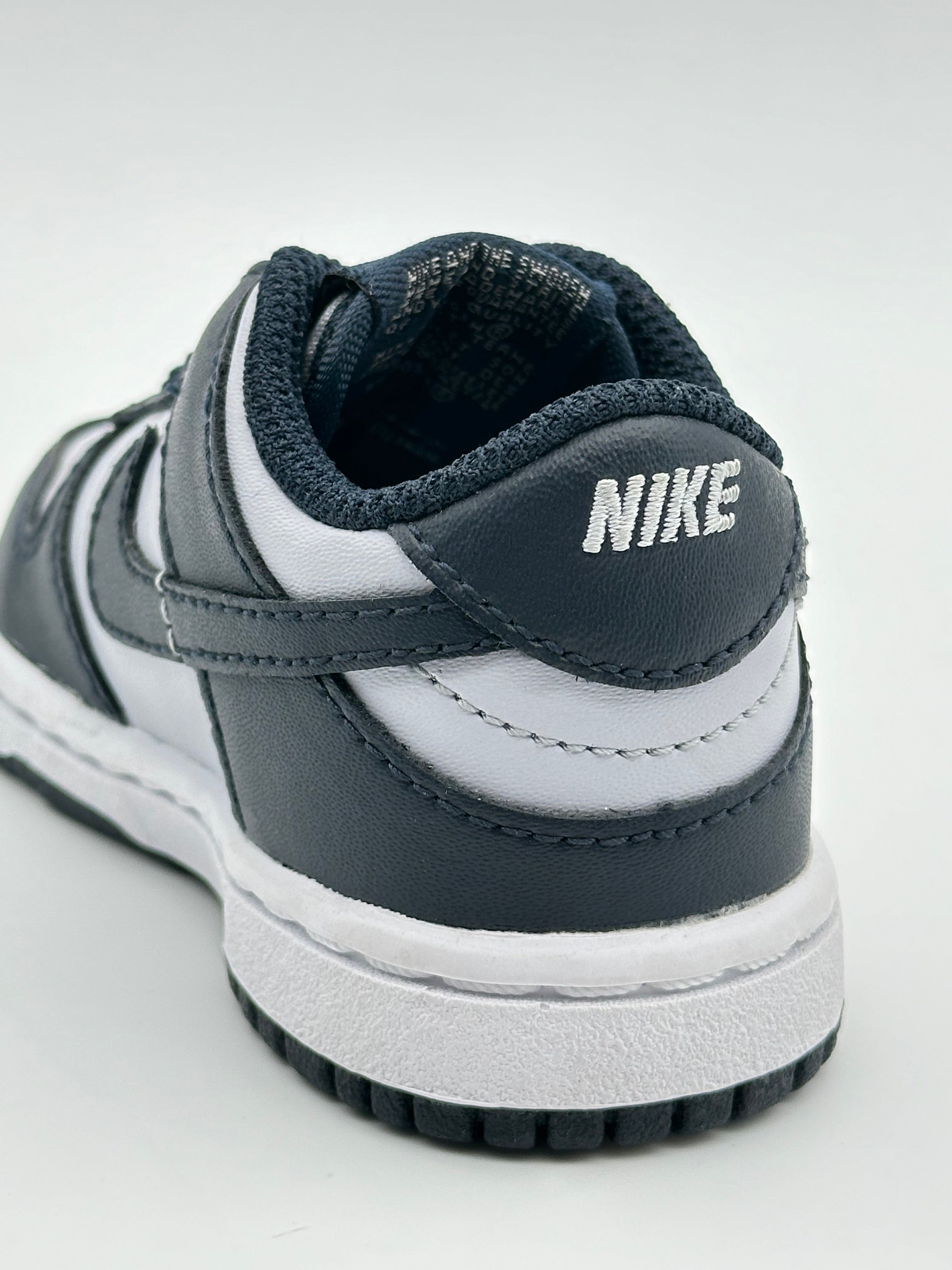 Dunk Low Georgetown