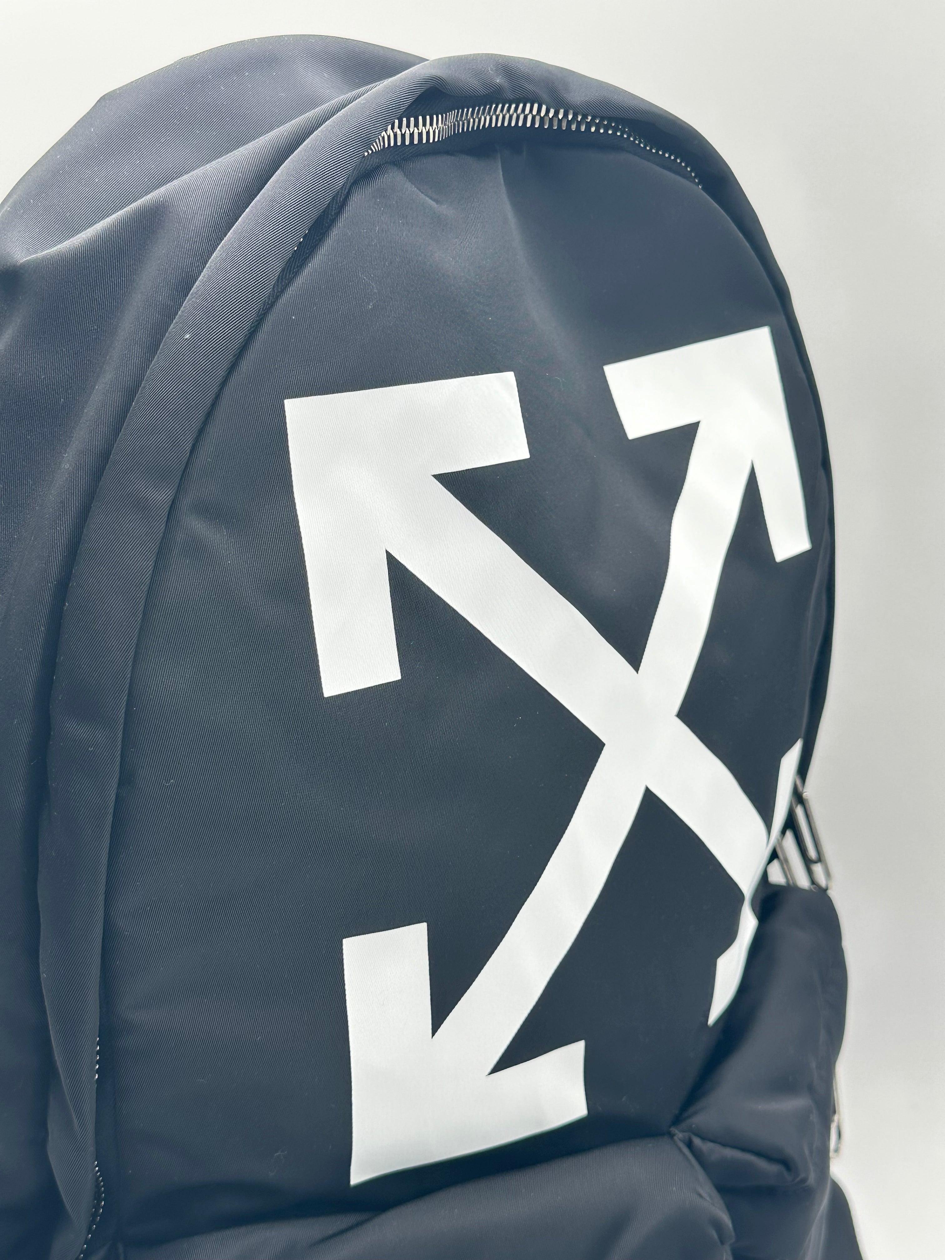 Arrowbackpack