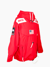 Giacca Anorak Rossa Con Cappuccio E Patch - Rosso | Qlhype