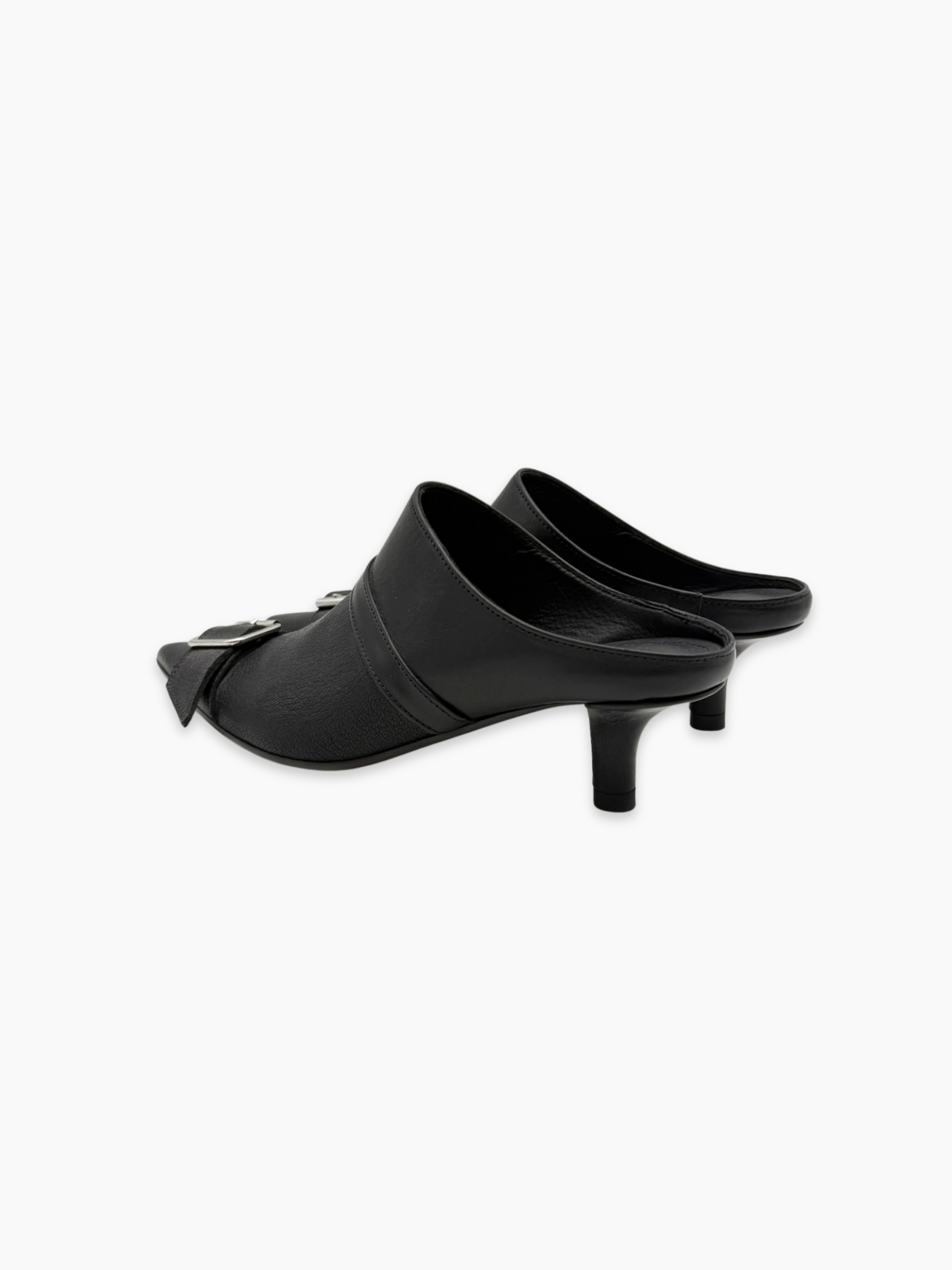 Mules Nere In Pelle Con Fibbia
