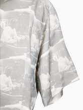 Camicia con Stampa Fotografica Grigia -  | Qlhype