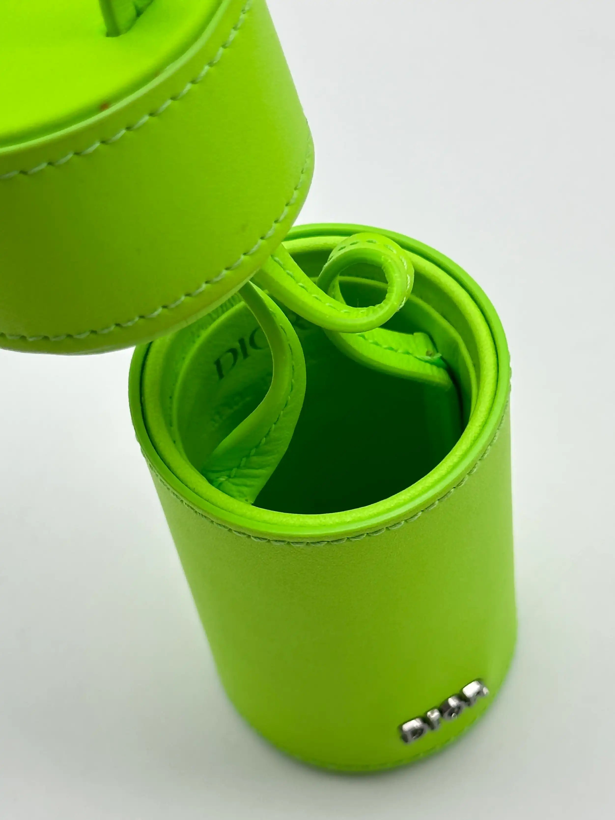 Dior Nano Roller Pouch in Pelle Verde Fluo