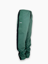 Pantaloni Verde Militare - Verde | Qlhype