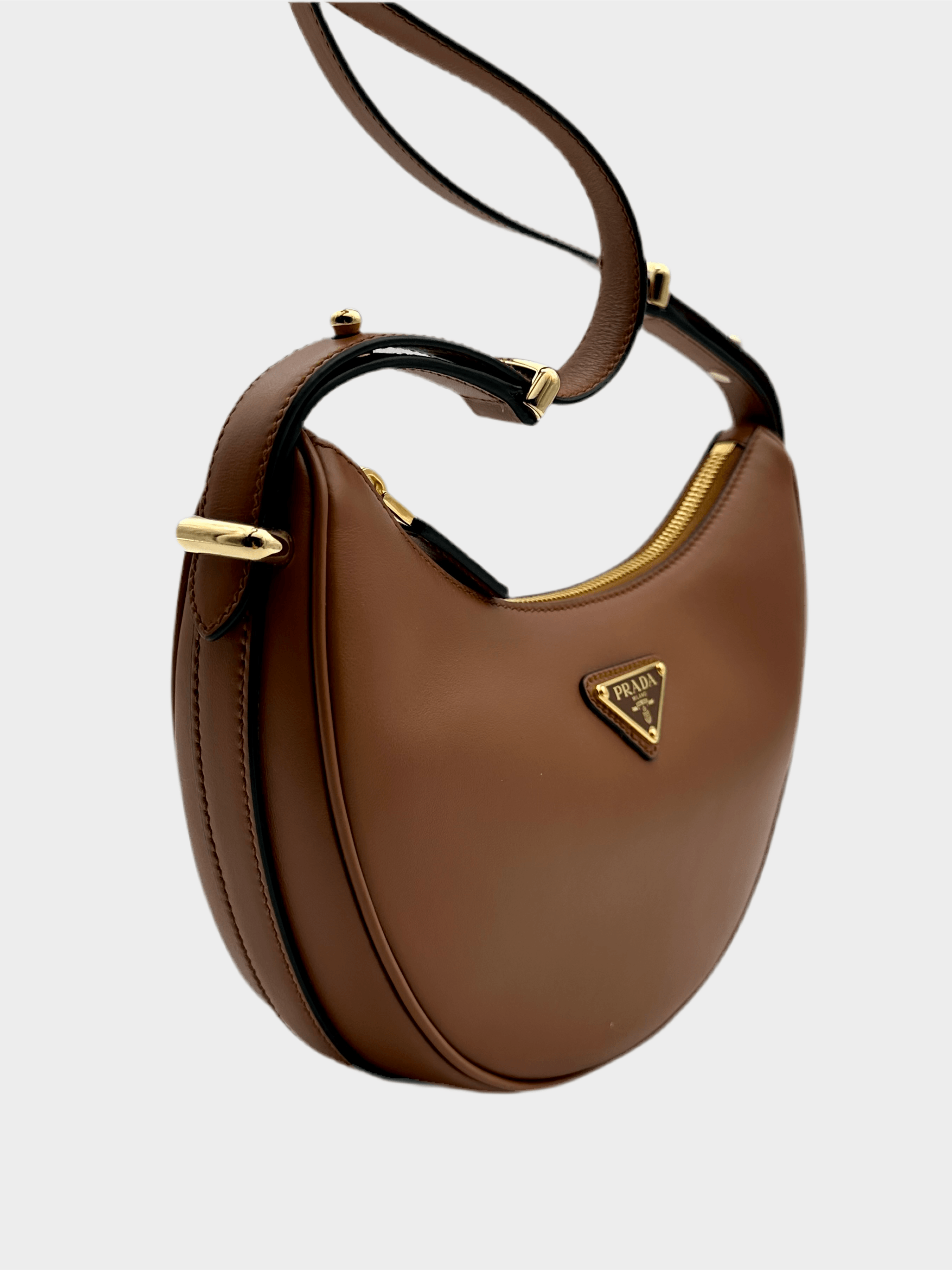 Arqué Small Leather Shoulder Bag 