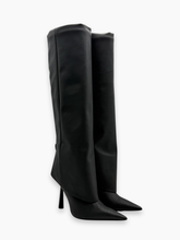 Stivale Nero In Pelle Con Punta A Lancia - Nero | dBlank