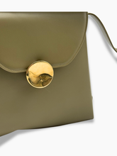 Borsa Verde Con Chiusura Dorata - Verde | Qlhype