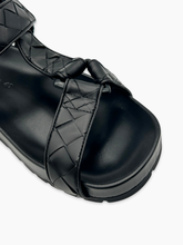 Intertwined Sandals - Nero | dBlank