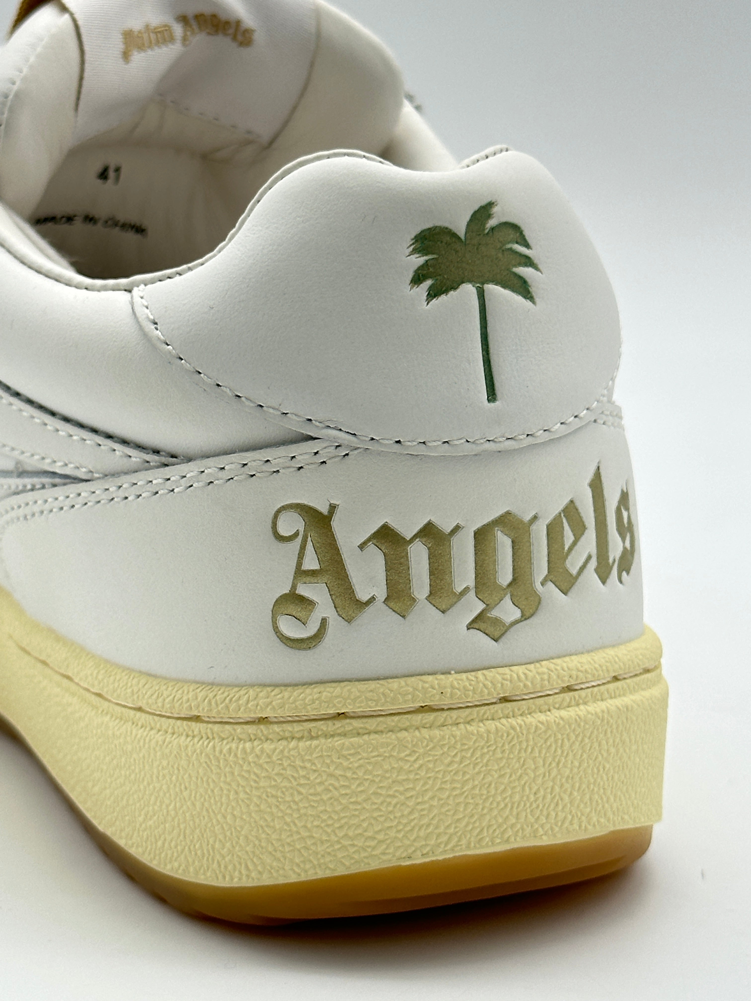 Sneakers University