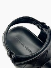 Intertwined Sandals - Nero | dBlank