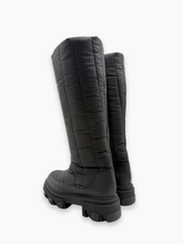 Stivali Neri Imbottiti Con Suola Chunky -  | dBlank