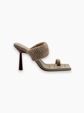 Mule In Suede Beige Con Tacco Scultoreo -  | dBlank