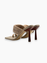 Mule In Suede Beige Con Tacco Scultoreo -  | dBlank