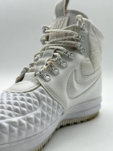 Lunar Force 1 Duckboot 'Triple White' - White | dBlank