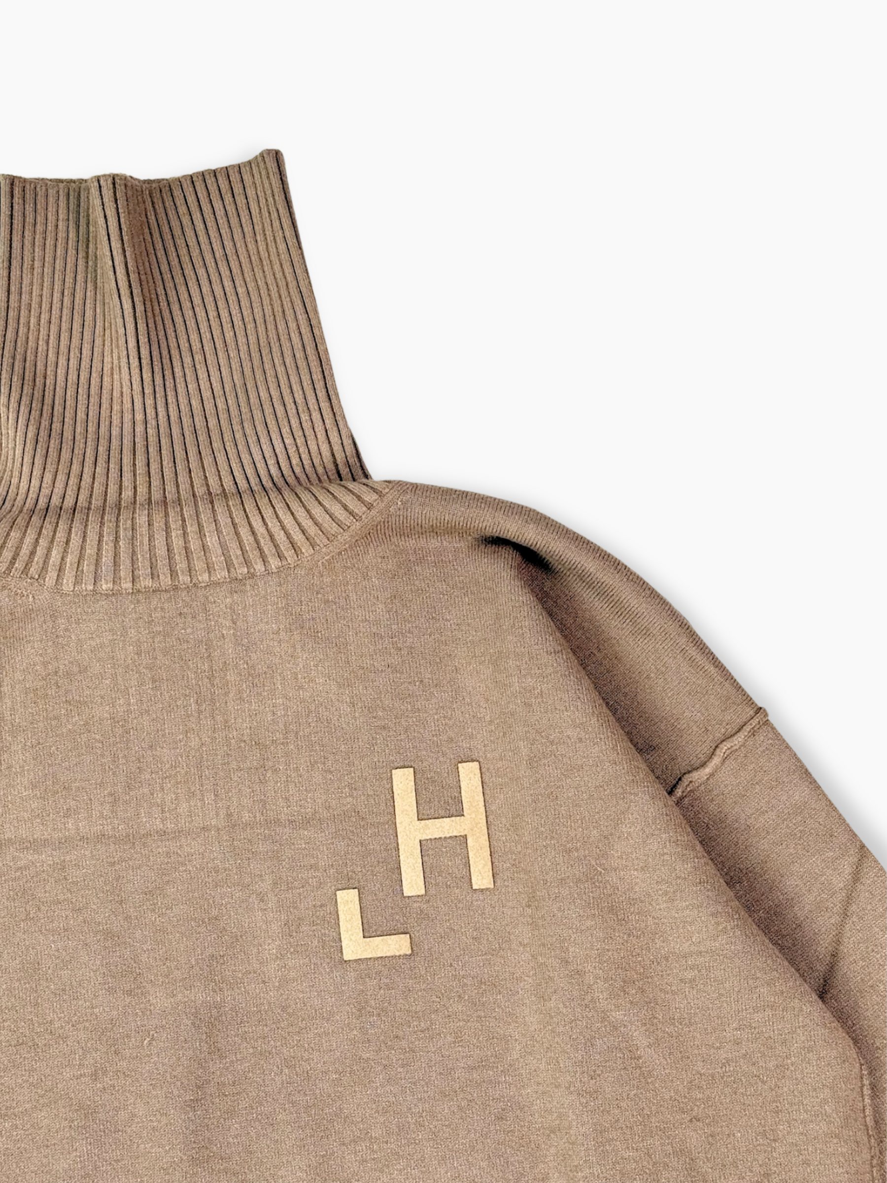 Maglia Dolcevita Tortora Con Stampa Flock