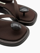 Sandali Marroni Con Pietra Centrale - Marrone | dBlank