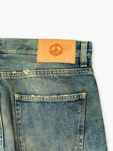 Jeans with a worn effect -  | dBlank