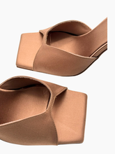 Mule In Raso Marrone Con Tacco Largo -  | dBlank