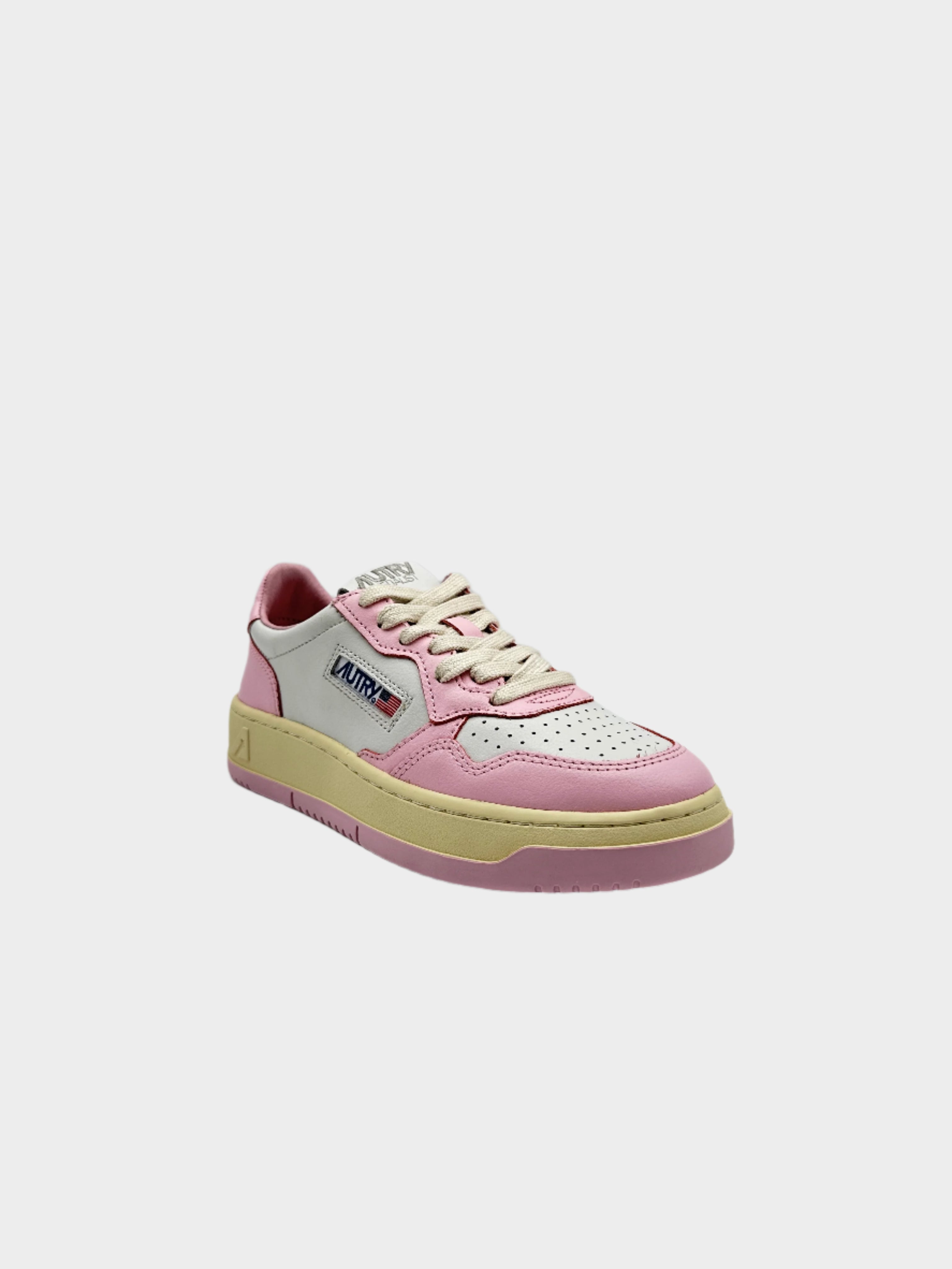 Medalist Low Sneakers Pink Sole