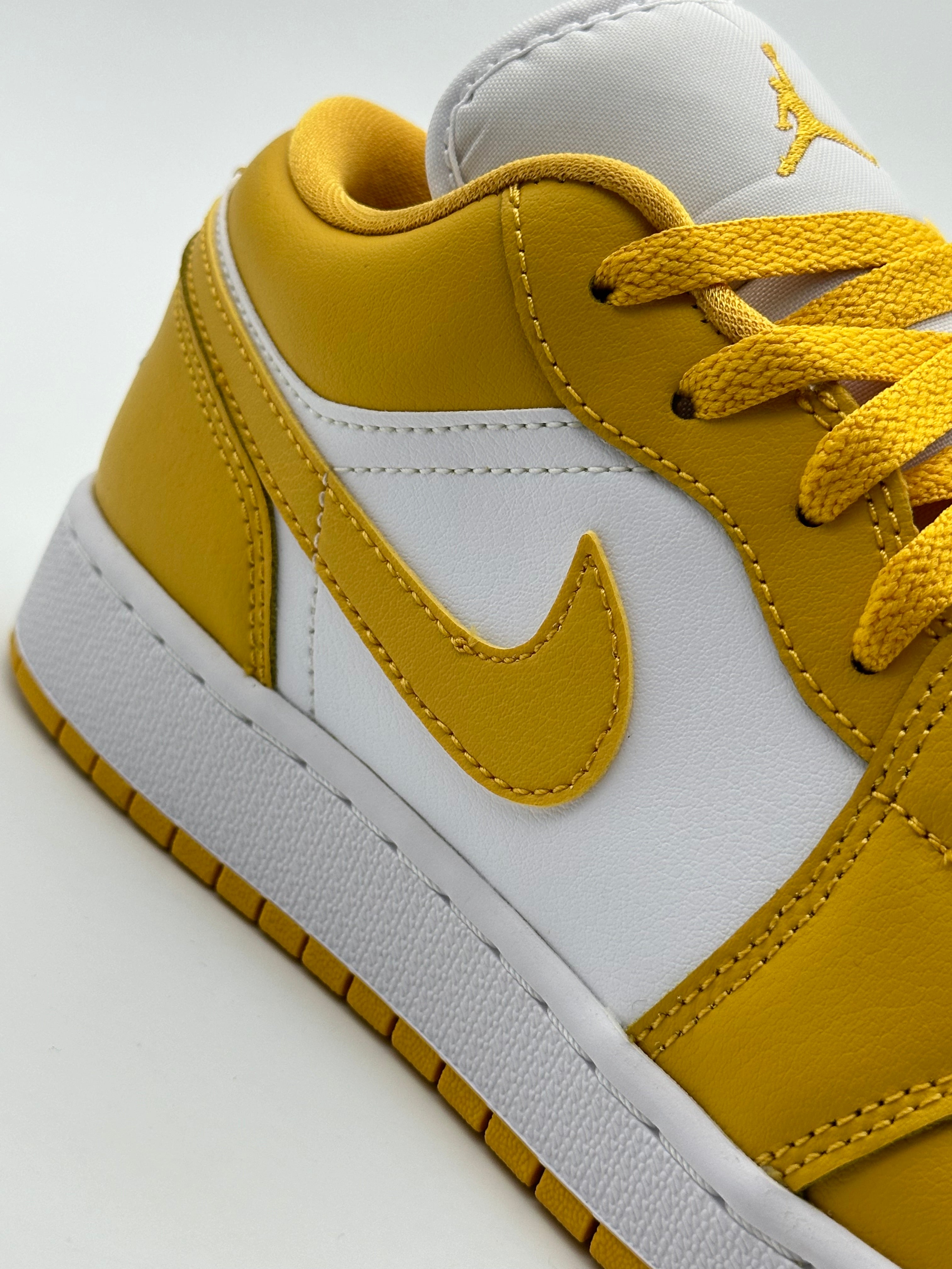 Jordan 1 Low Pollen (GS)