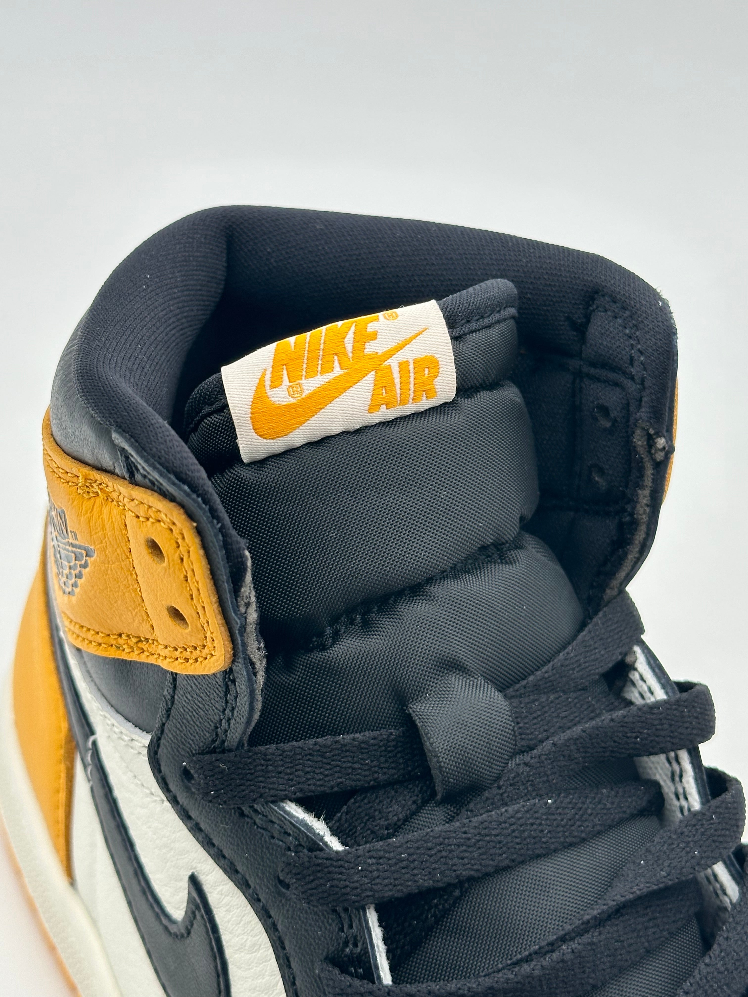 Jordan 1 Retro High Taxi