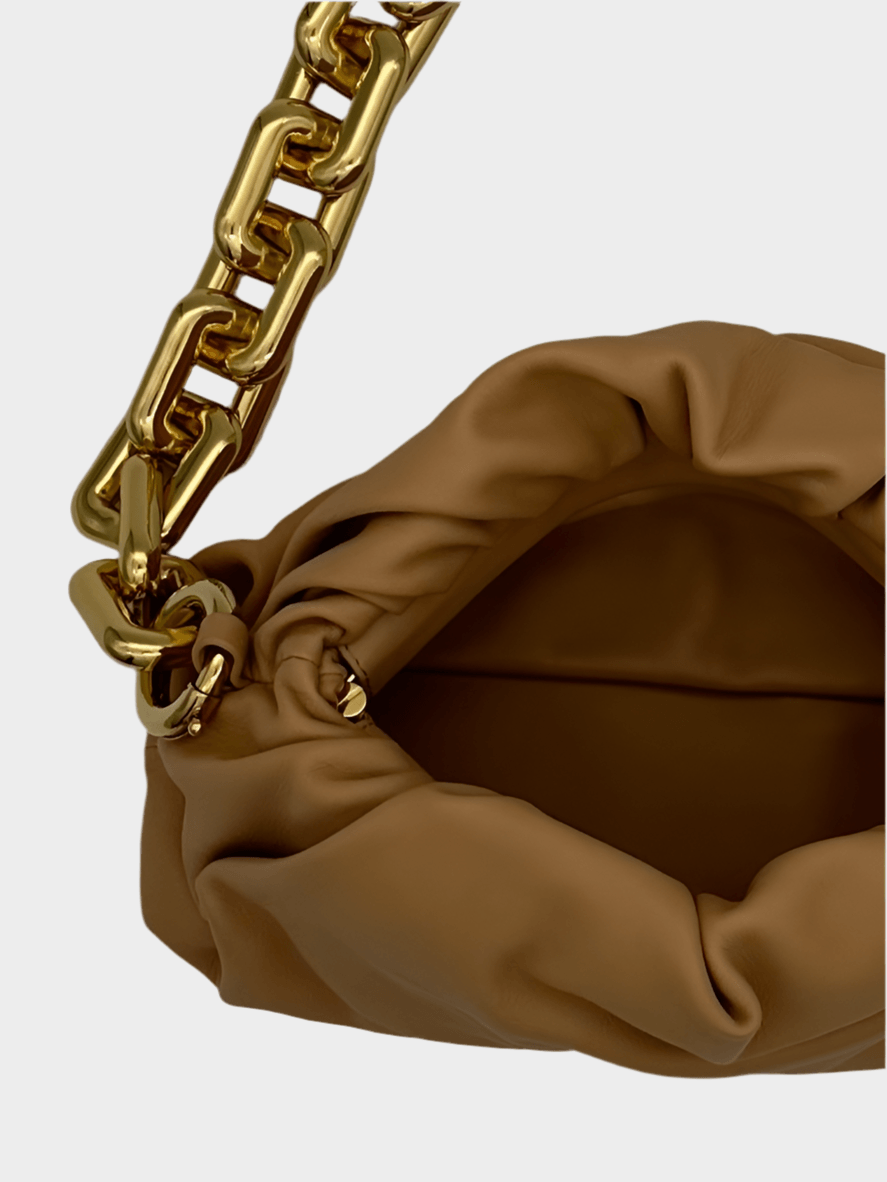 The Chain Pouch