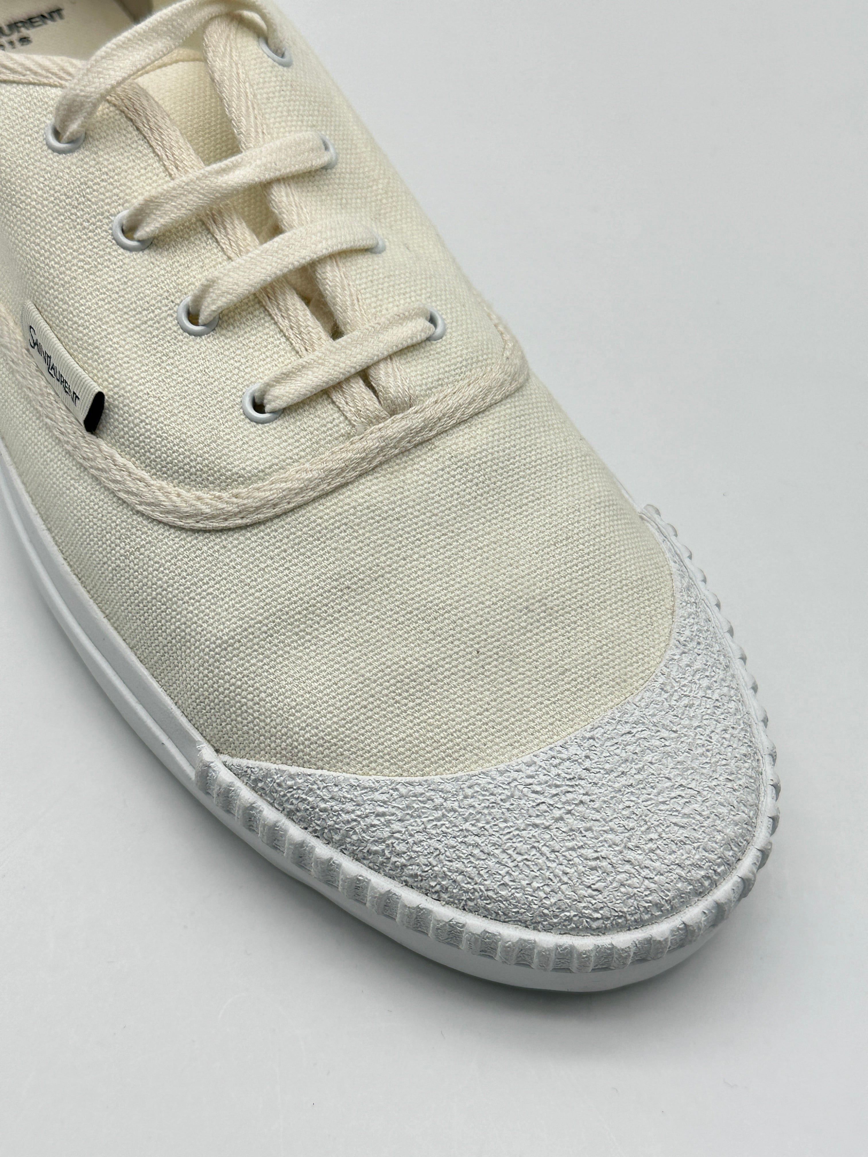 Olona Canvas Sneakers