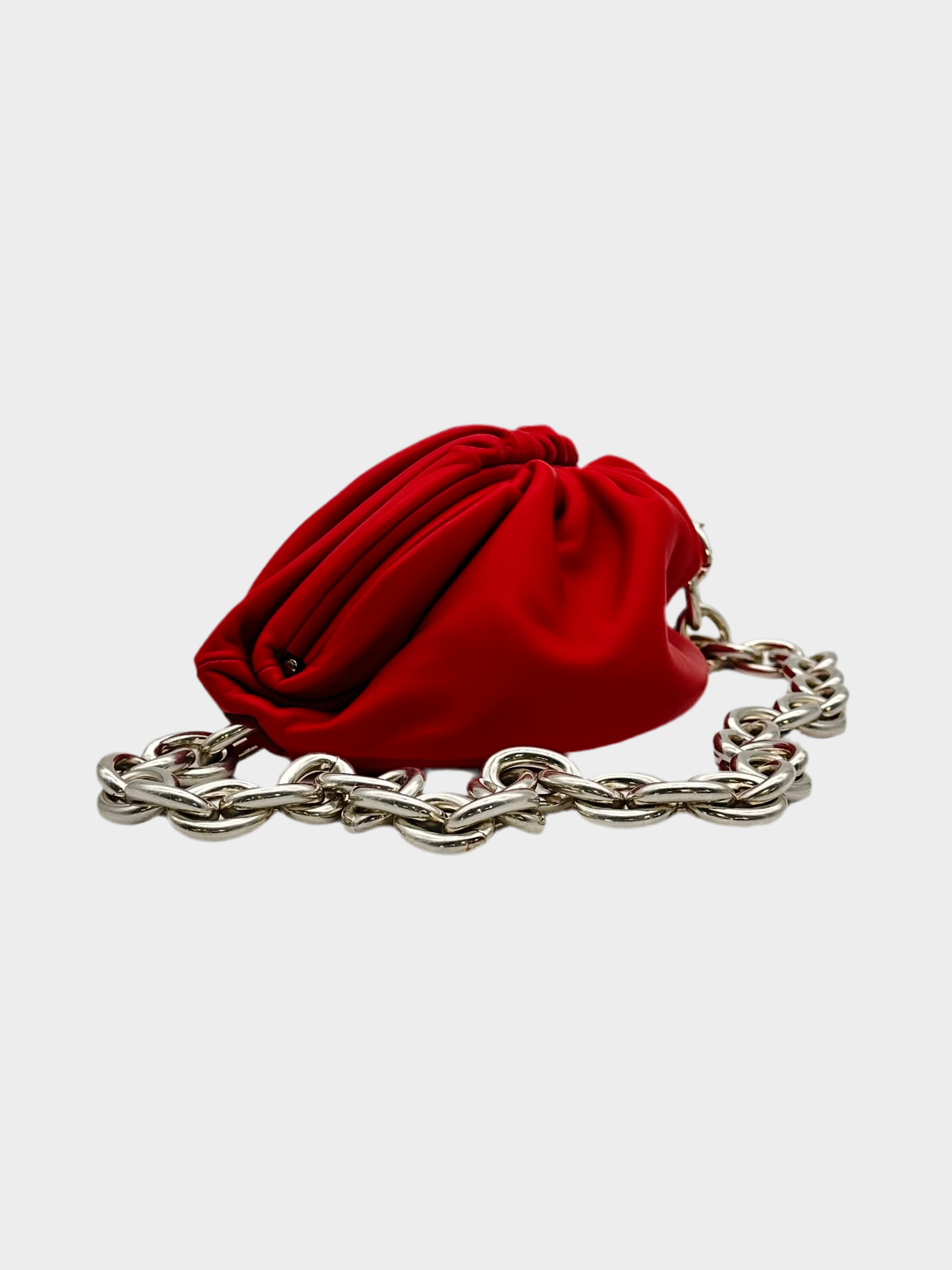 The Chain Pouch