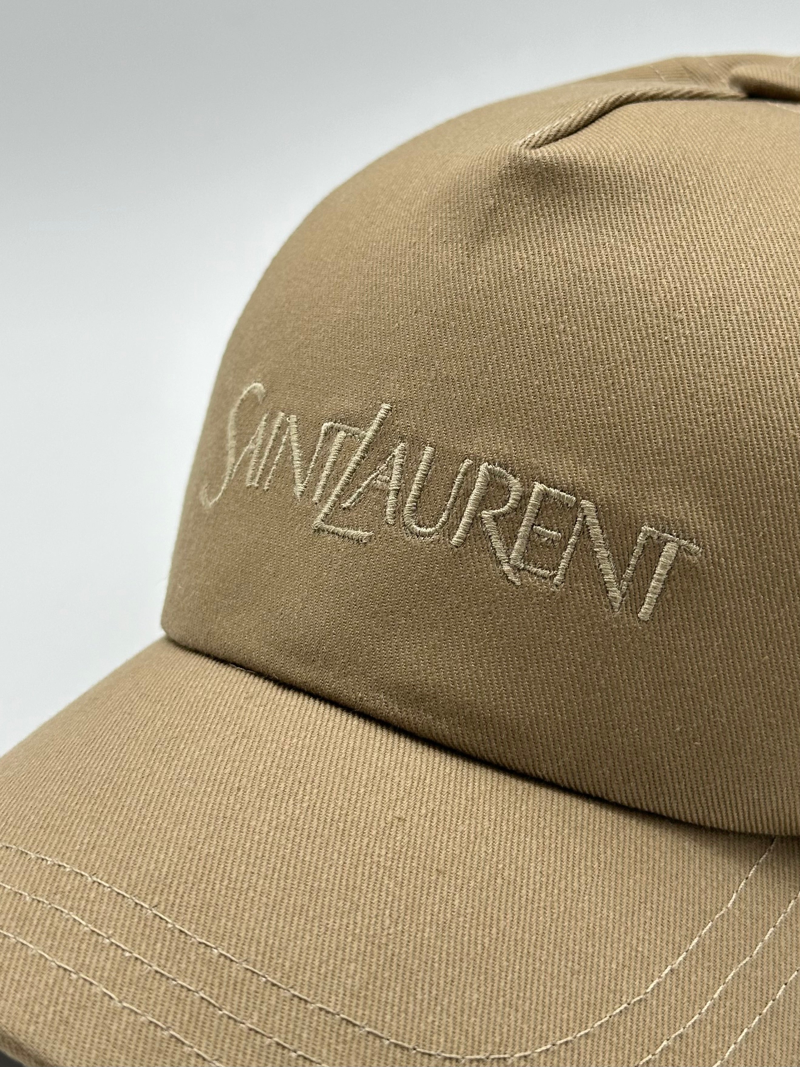 Logo Cap