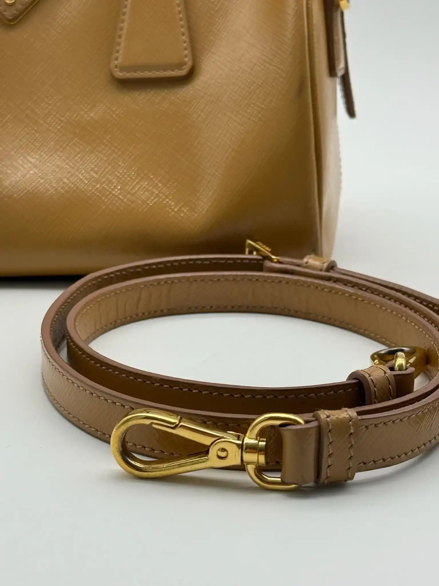 Bauletto In Pelle Con Tracolla