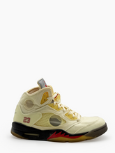 Sneakers Air Jordan 5 Off-White Sail -  | Qlhype
