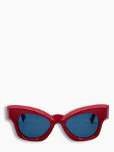 Oversized Pink Cat-Eye Sunglasses -  | Qlhype