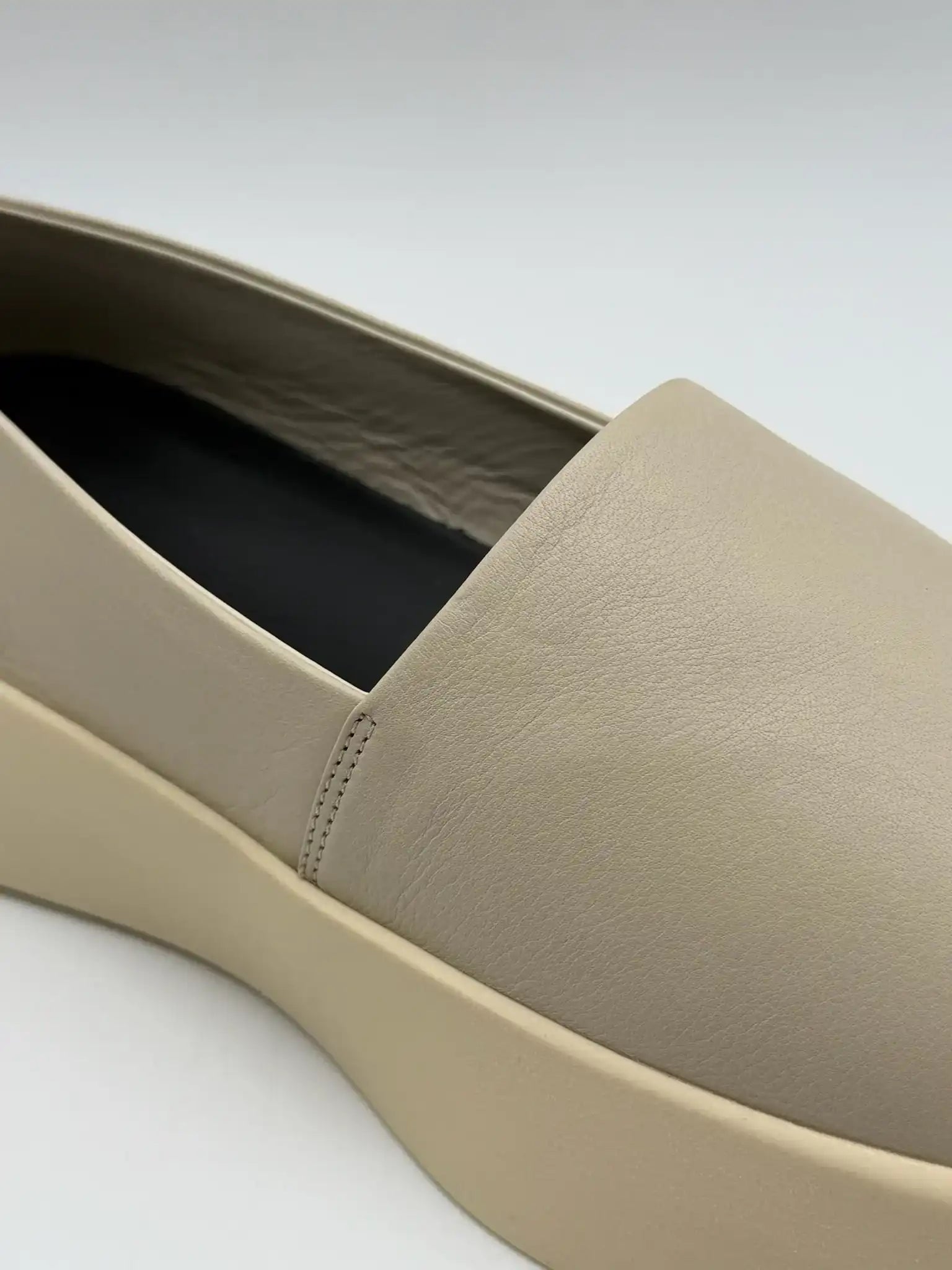 Mocassini Beige In Pelle