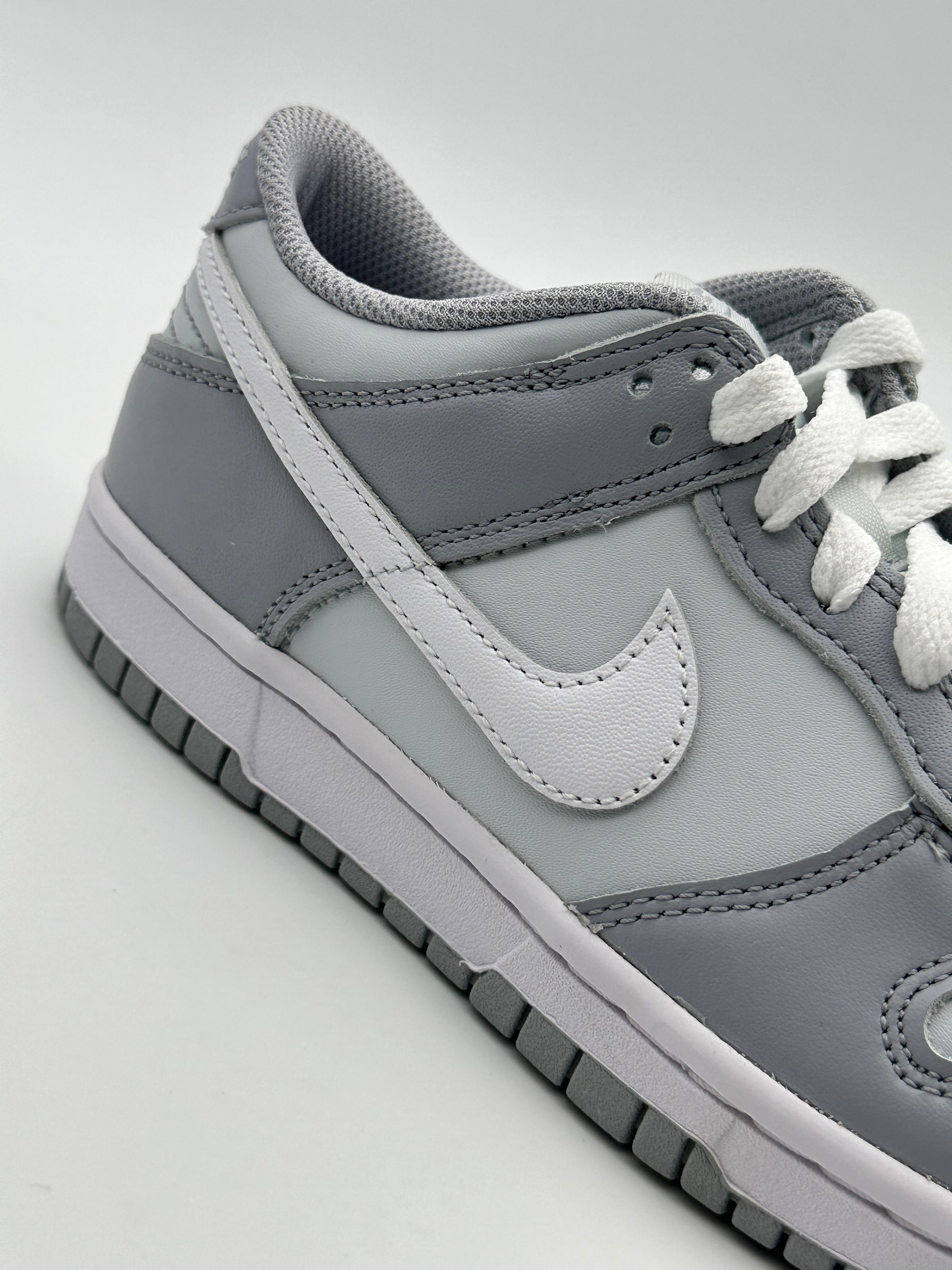 Dunk Low Pure Platinum