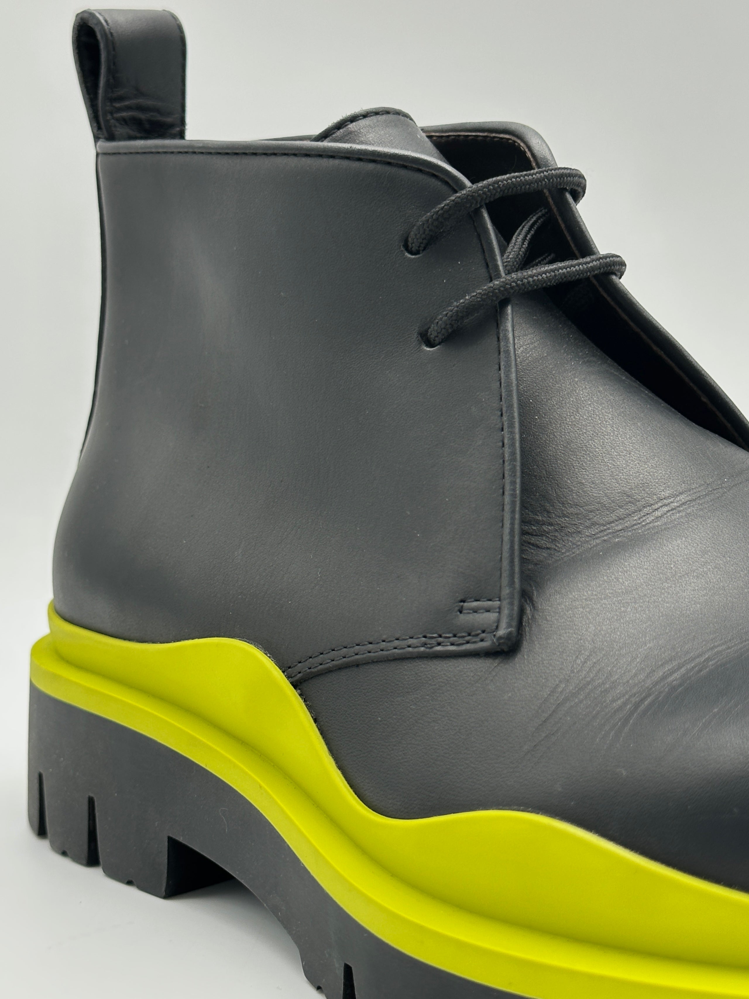 Two-tone ankle boots