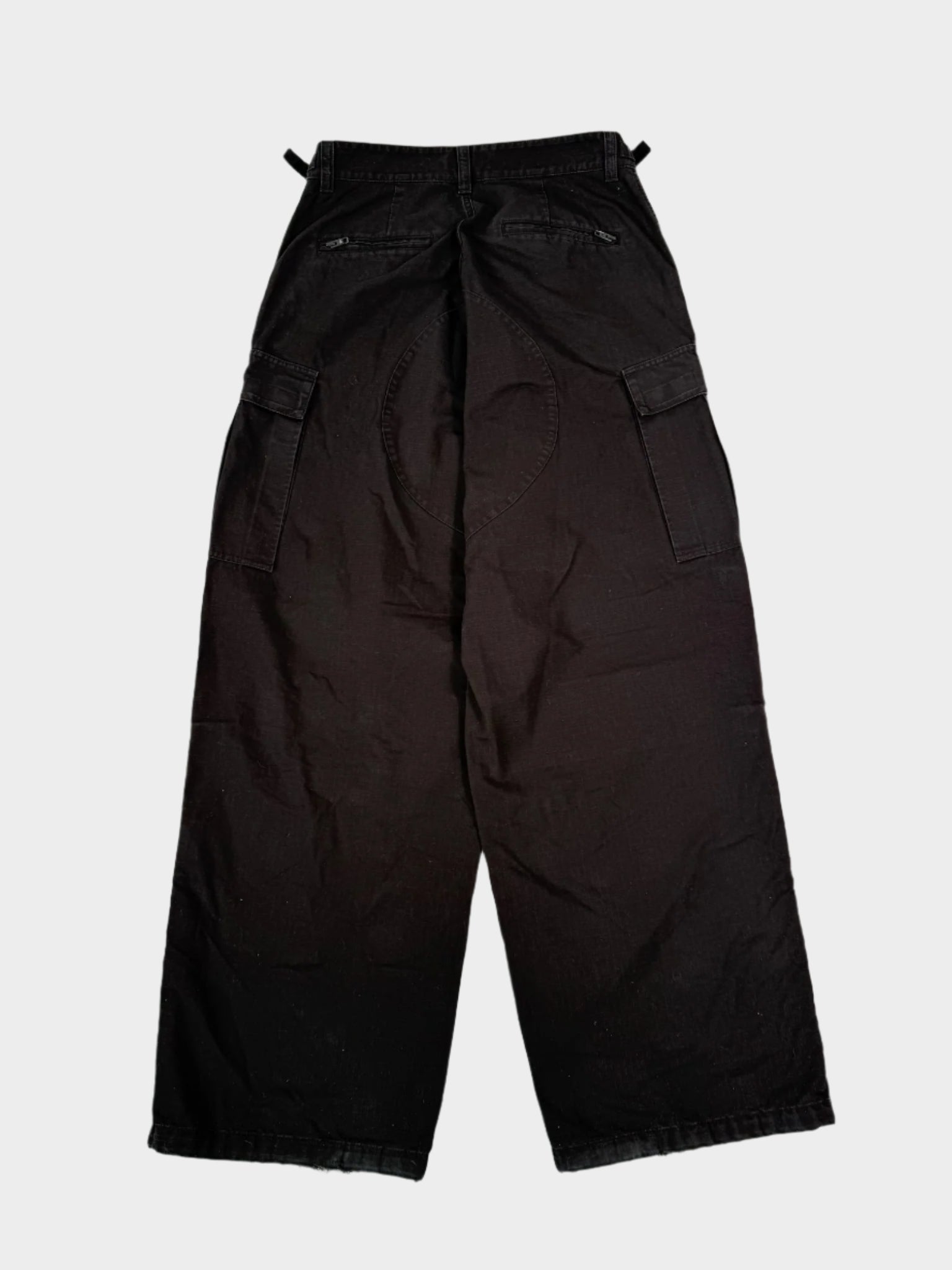 Pantaloni Cargo Neri Con Tasche E Zip Decorative