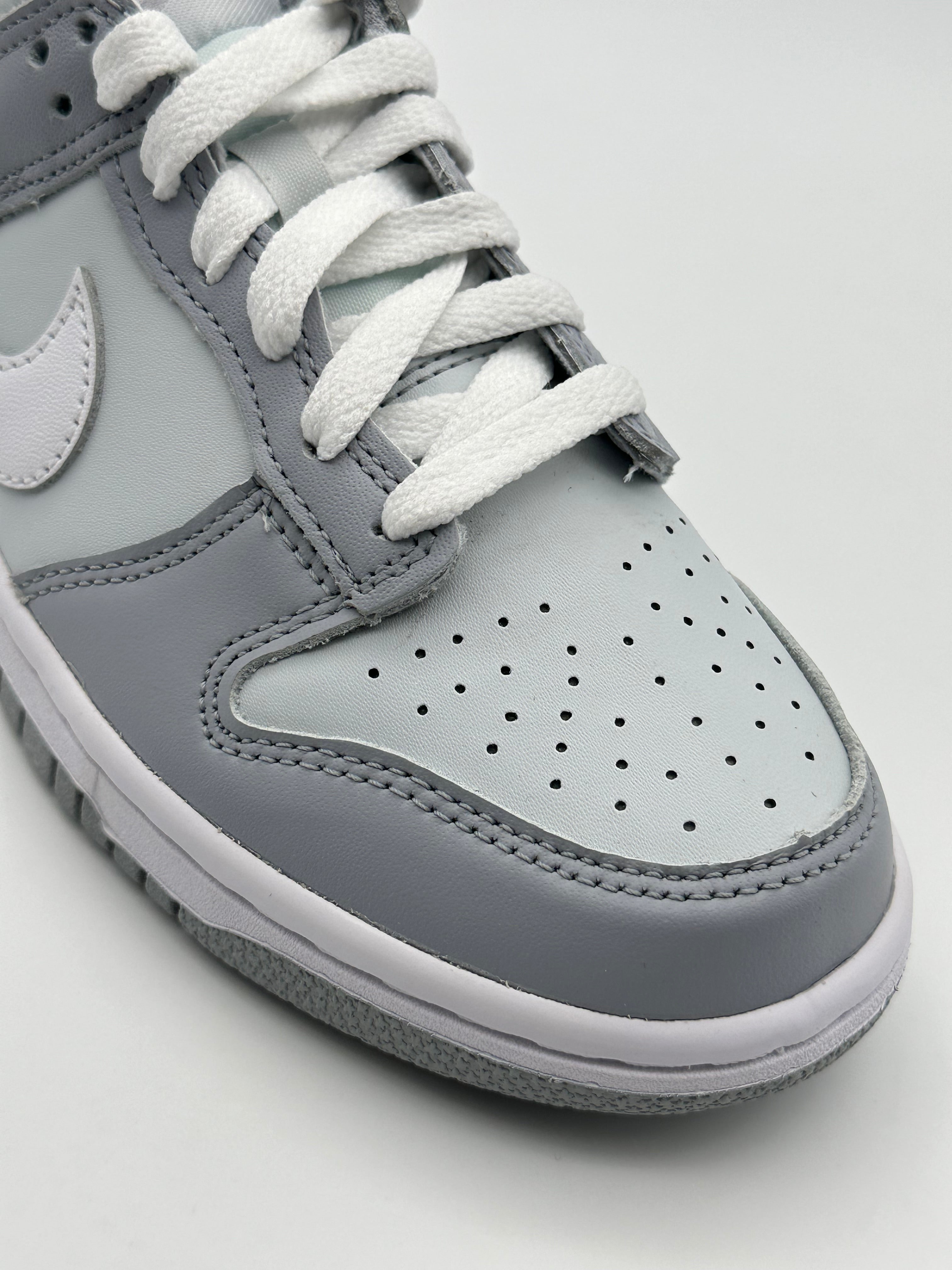 Dunk Low Pure Platinum