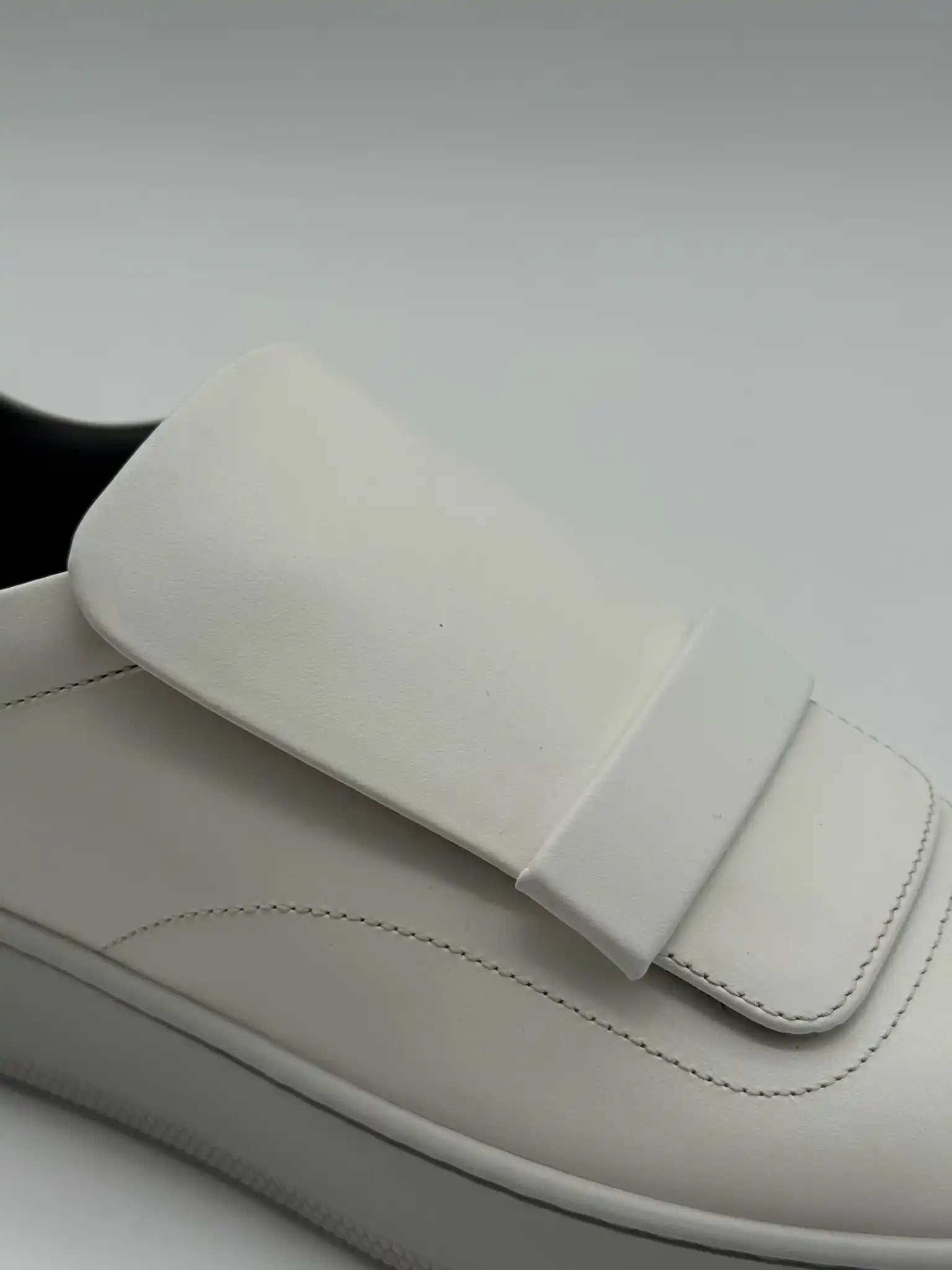 Sneakers Bianche In Pelle