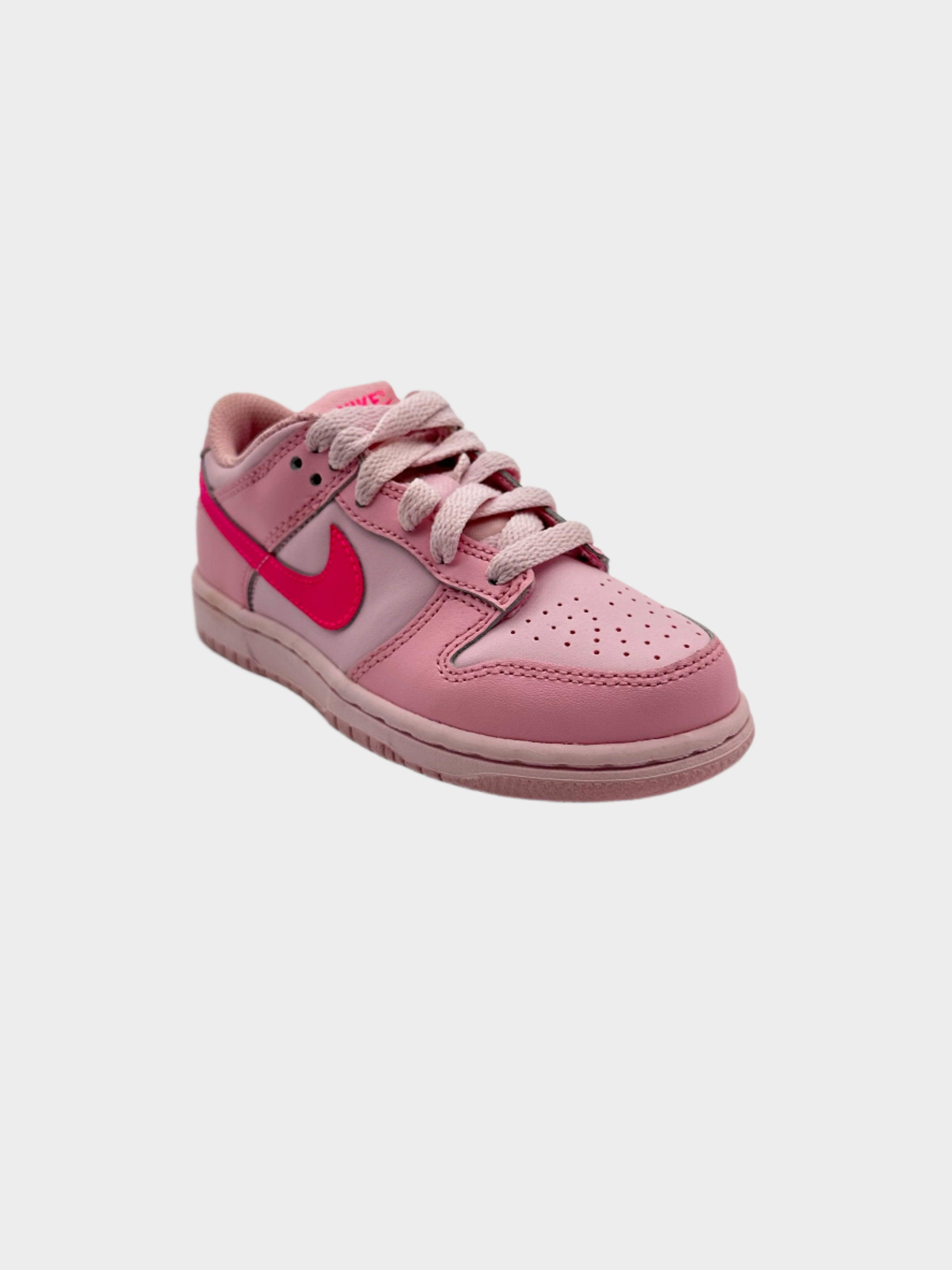 Dunk Low Triple Pink