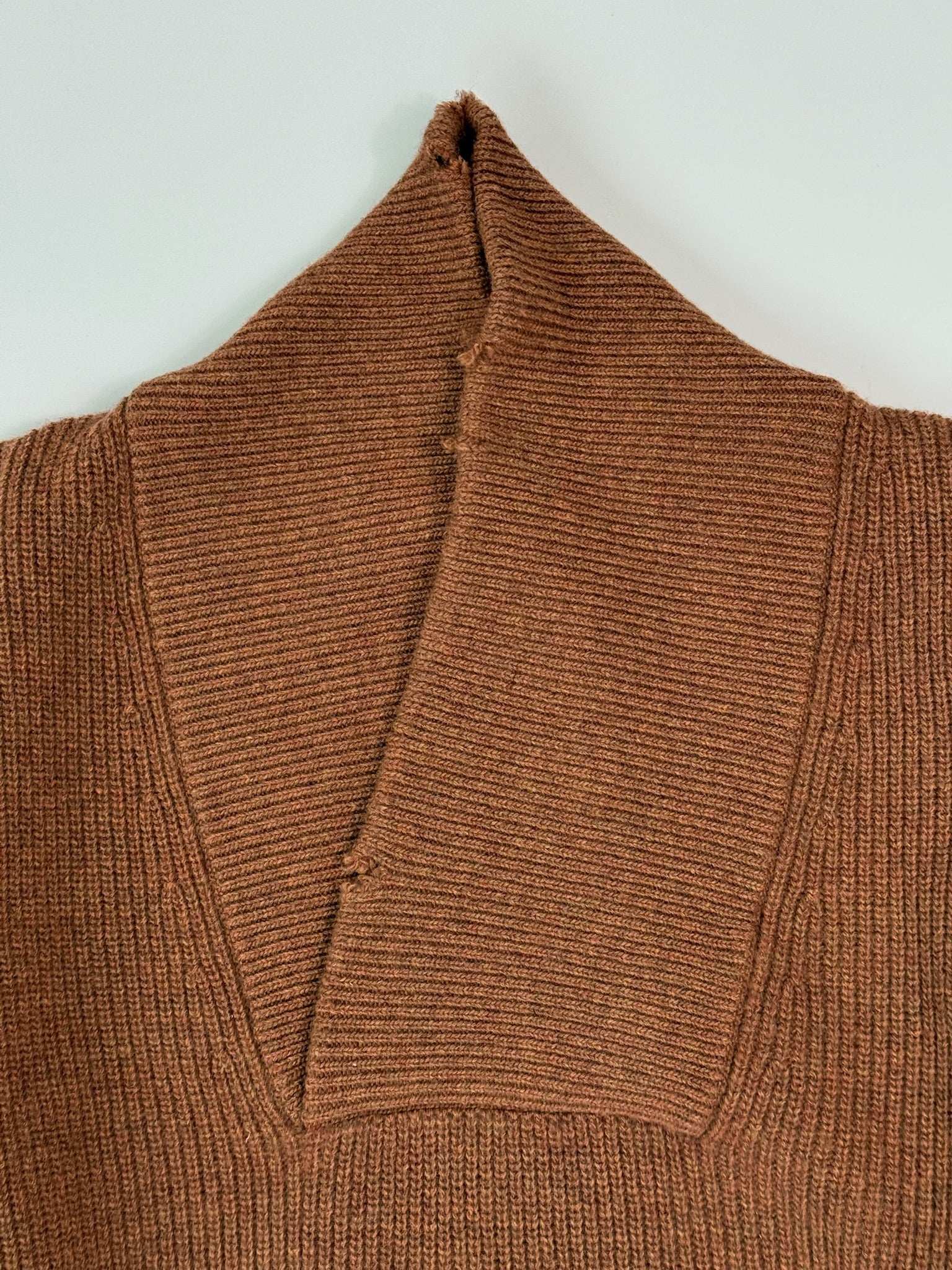 Maglione Sfrangiato Con Scollo Squadrato