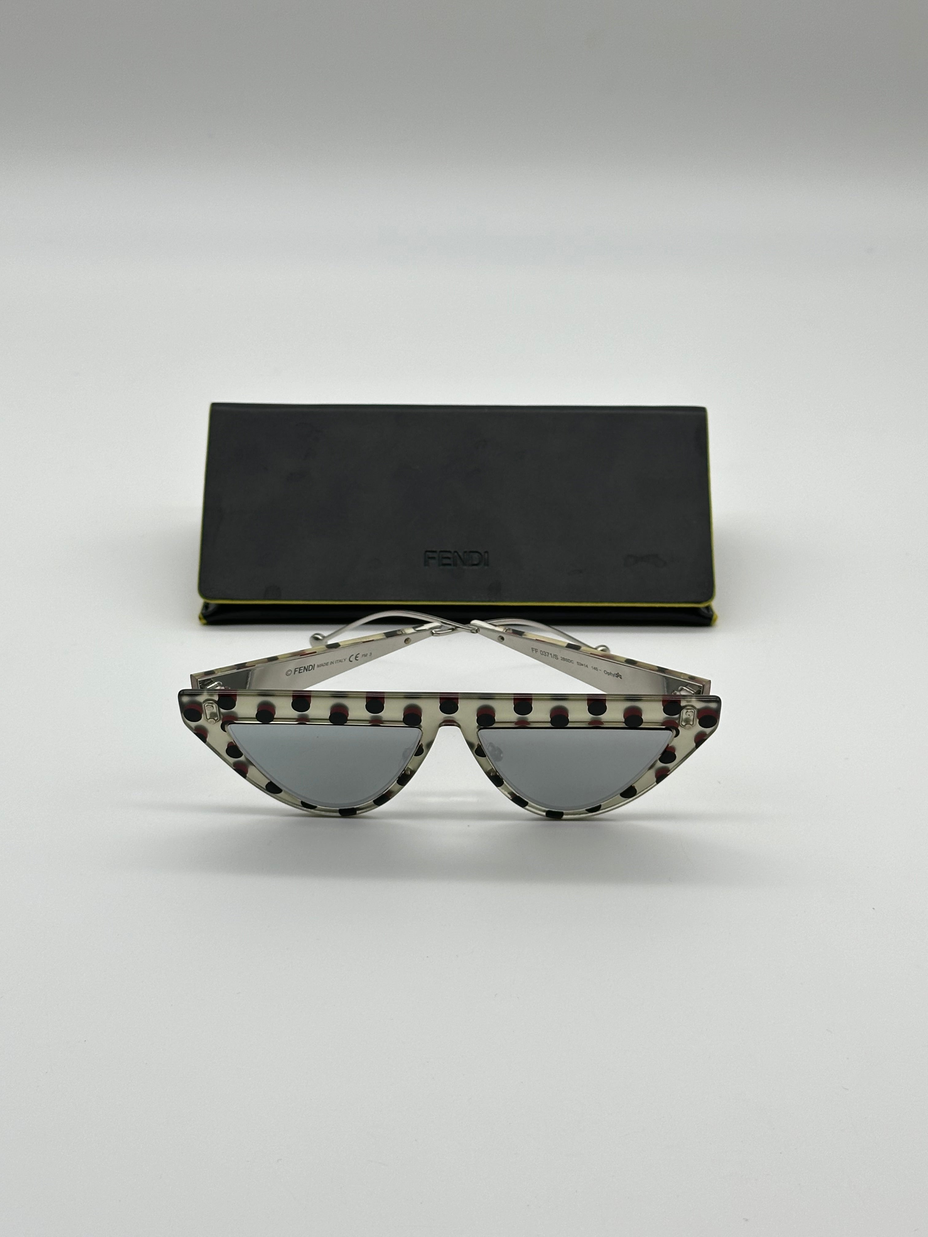 'DeFender' Dot Sunglasses