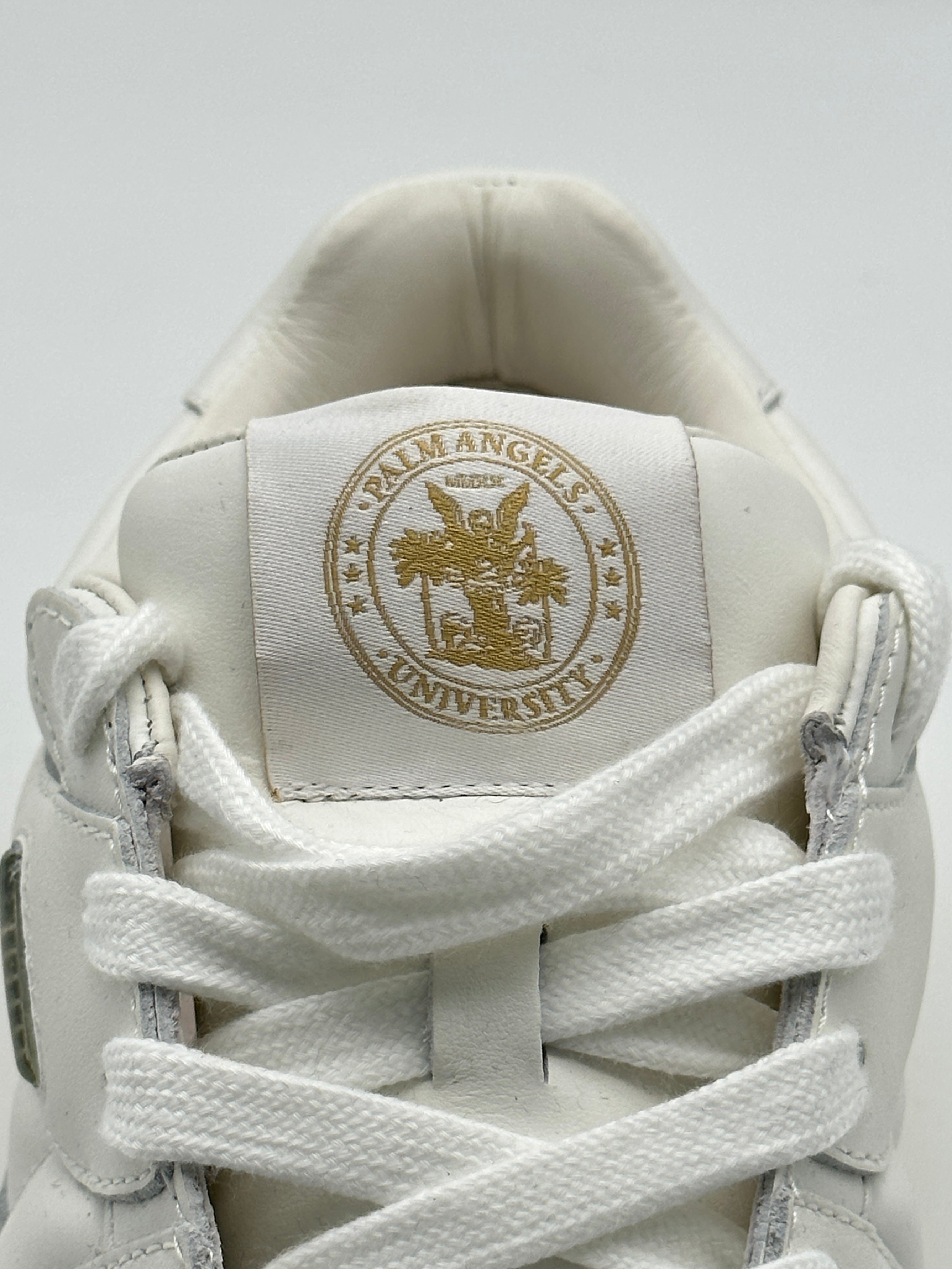 Sneakers University