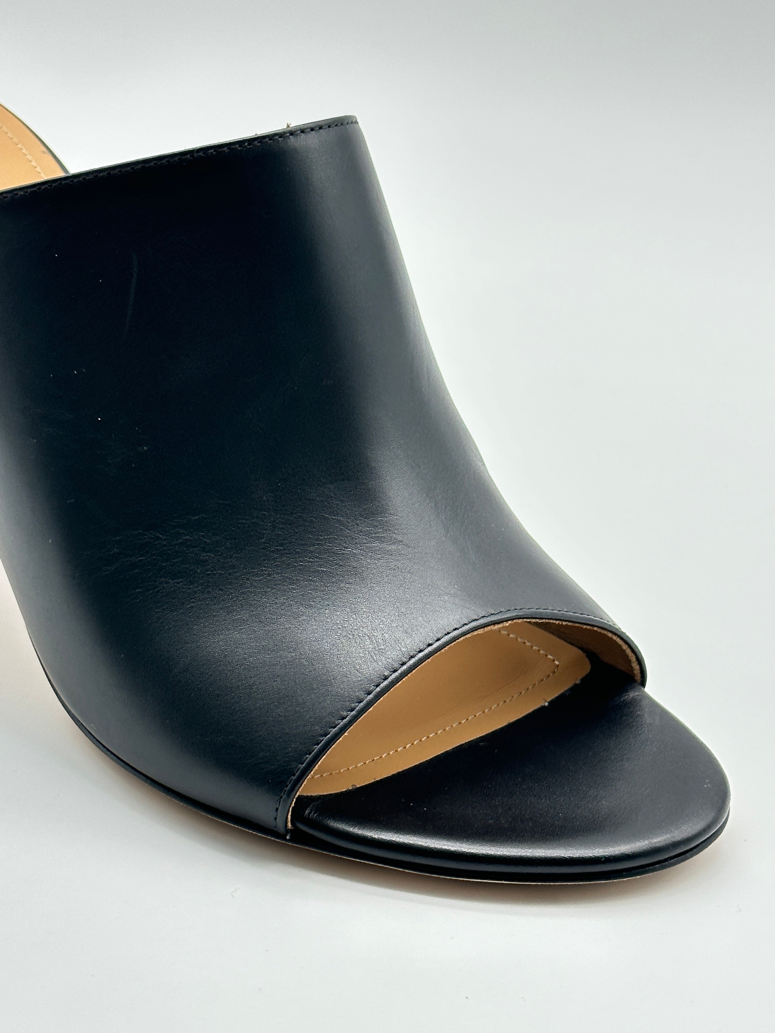 Leather Mule