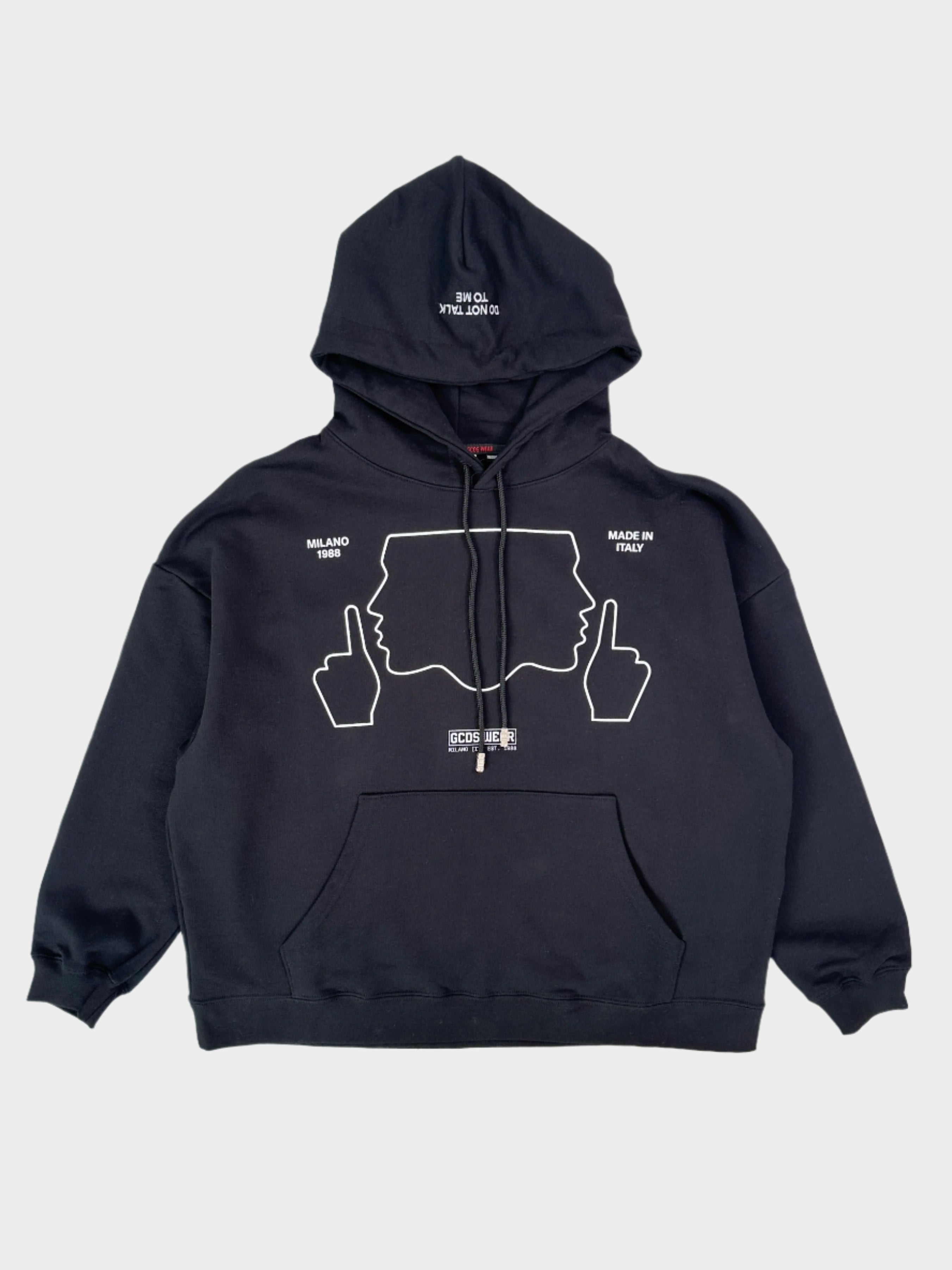Scopri la felpa oversize GCDS "Do Not Talk To Me". Design iconico e qualità premium Made in Italy. Acquista ora su Qlhype!
