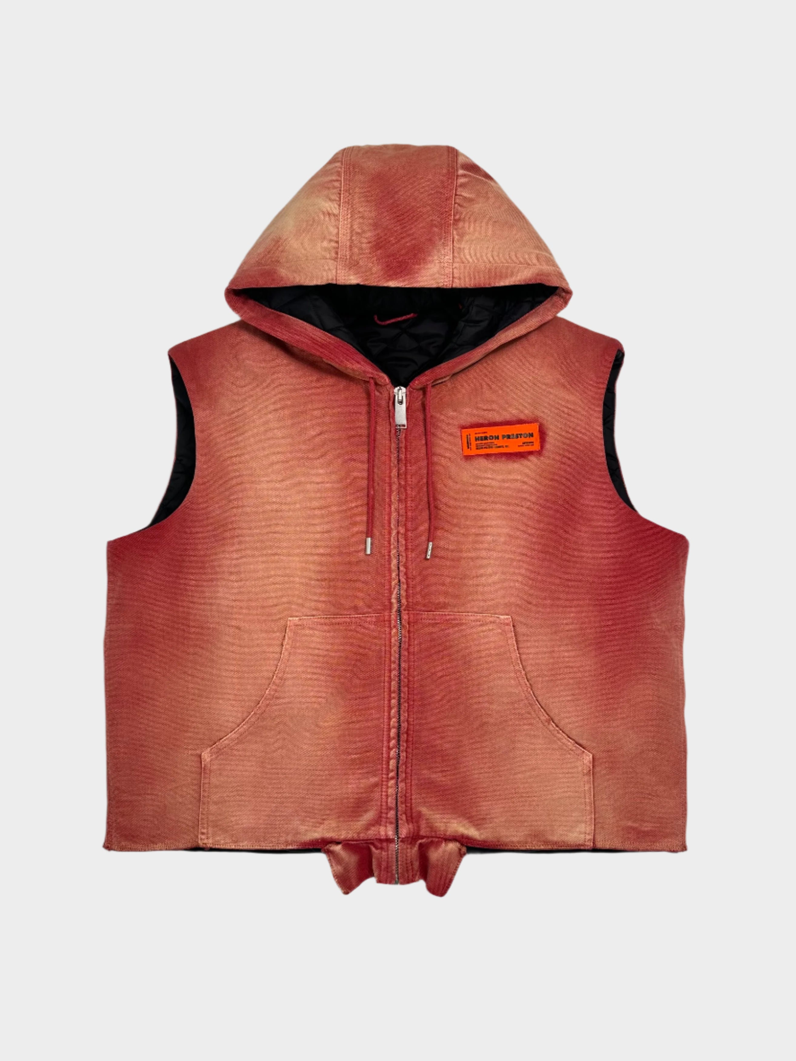 Scopri il gilet con cappuccio Heron Preston in tessuto sfumato arancio con interno trapuntato e dettagli urban. Acquista su Qlhype!