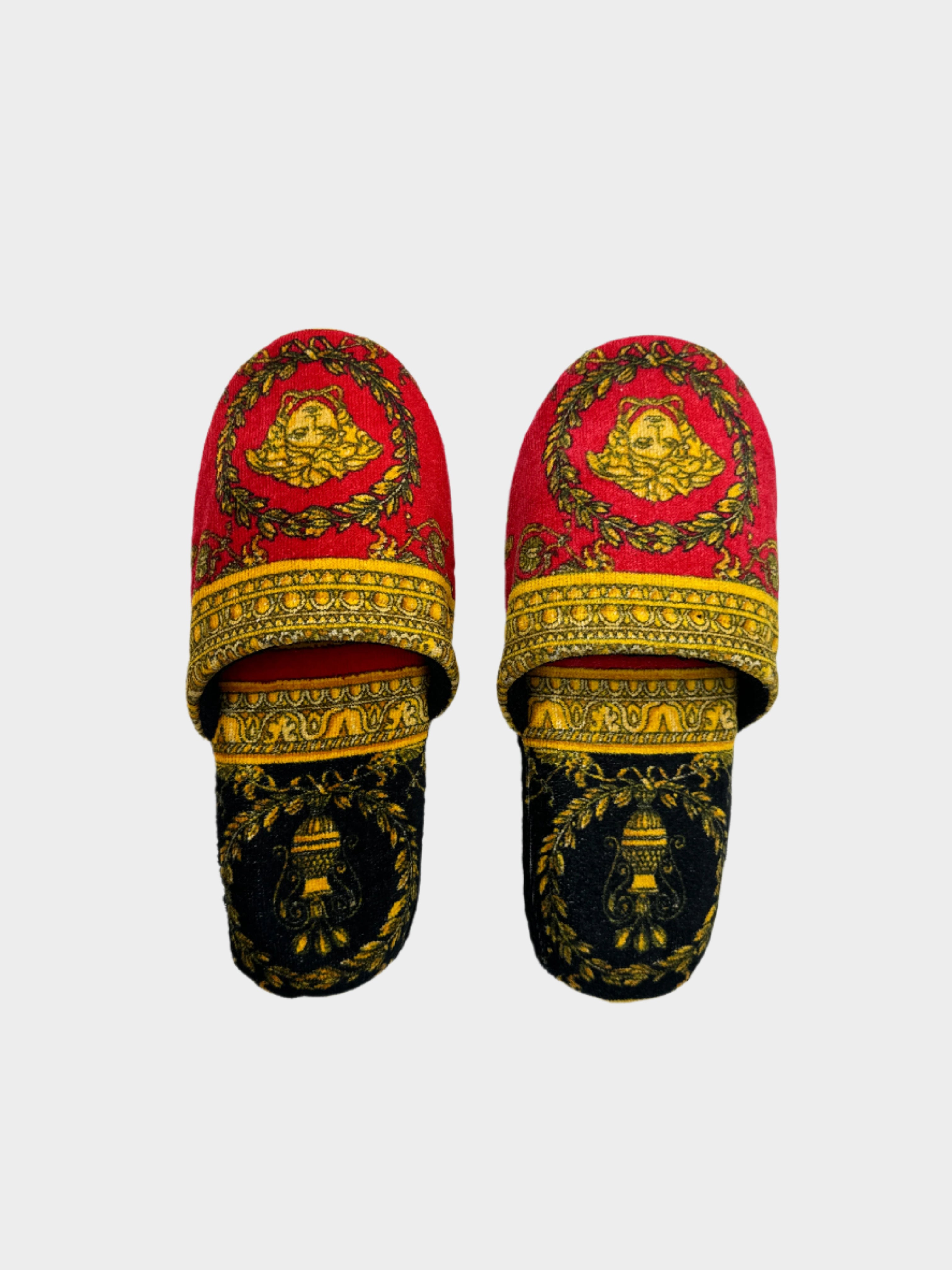 Sponge Slippers With Baroque Pattern