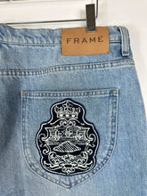 Patches Jeans -  | dBlank