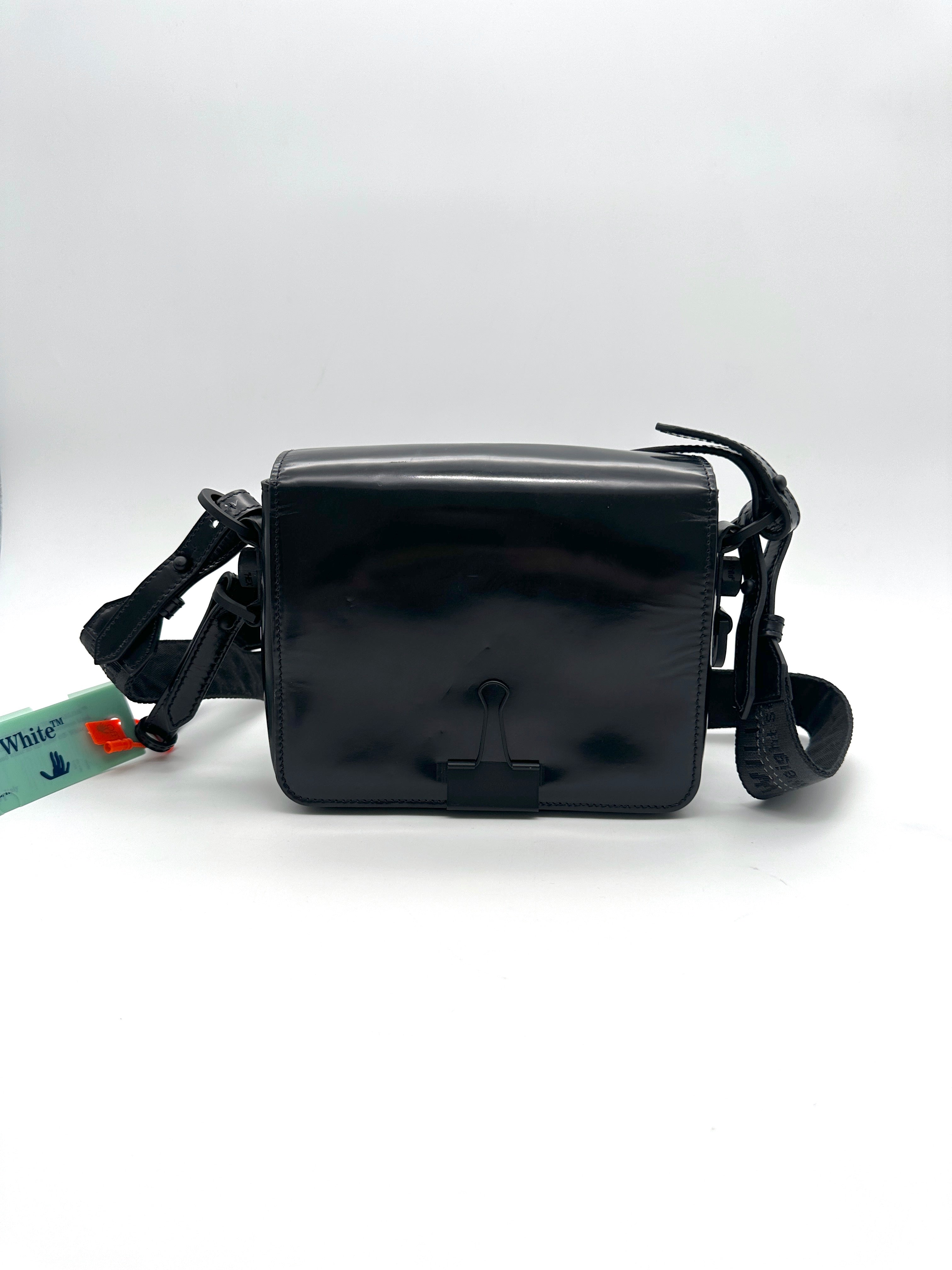 Clip Lacquered Bag