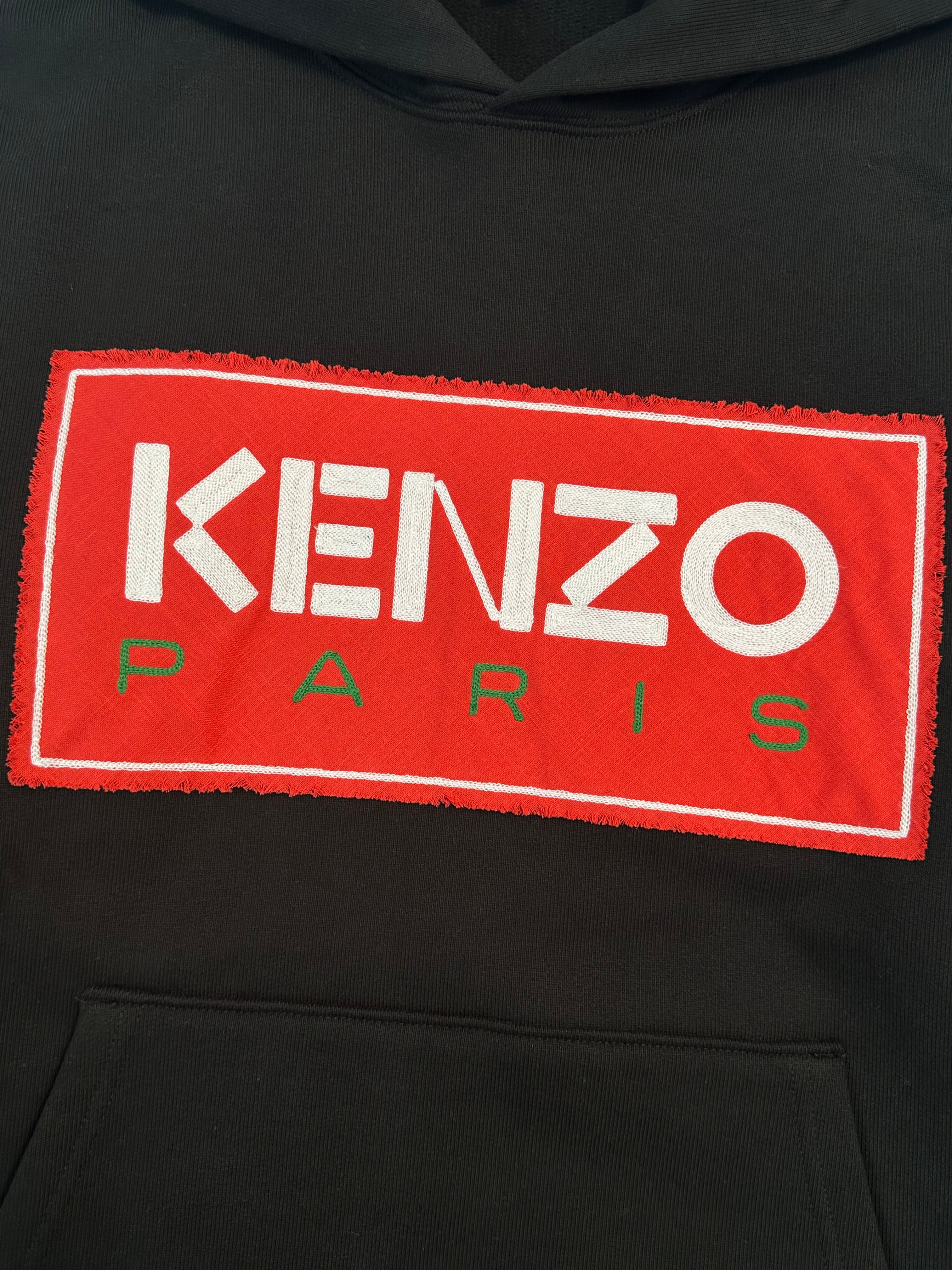 Felpa Paris Classic Hoodie Nera Con Logo Ricamato