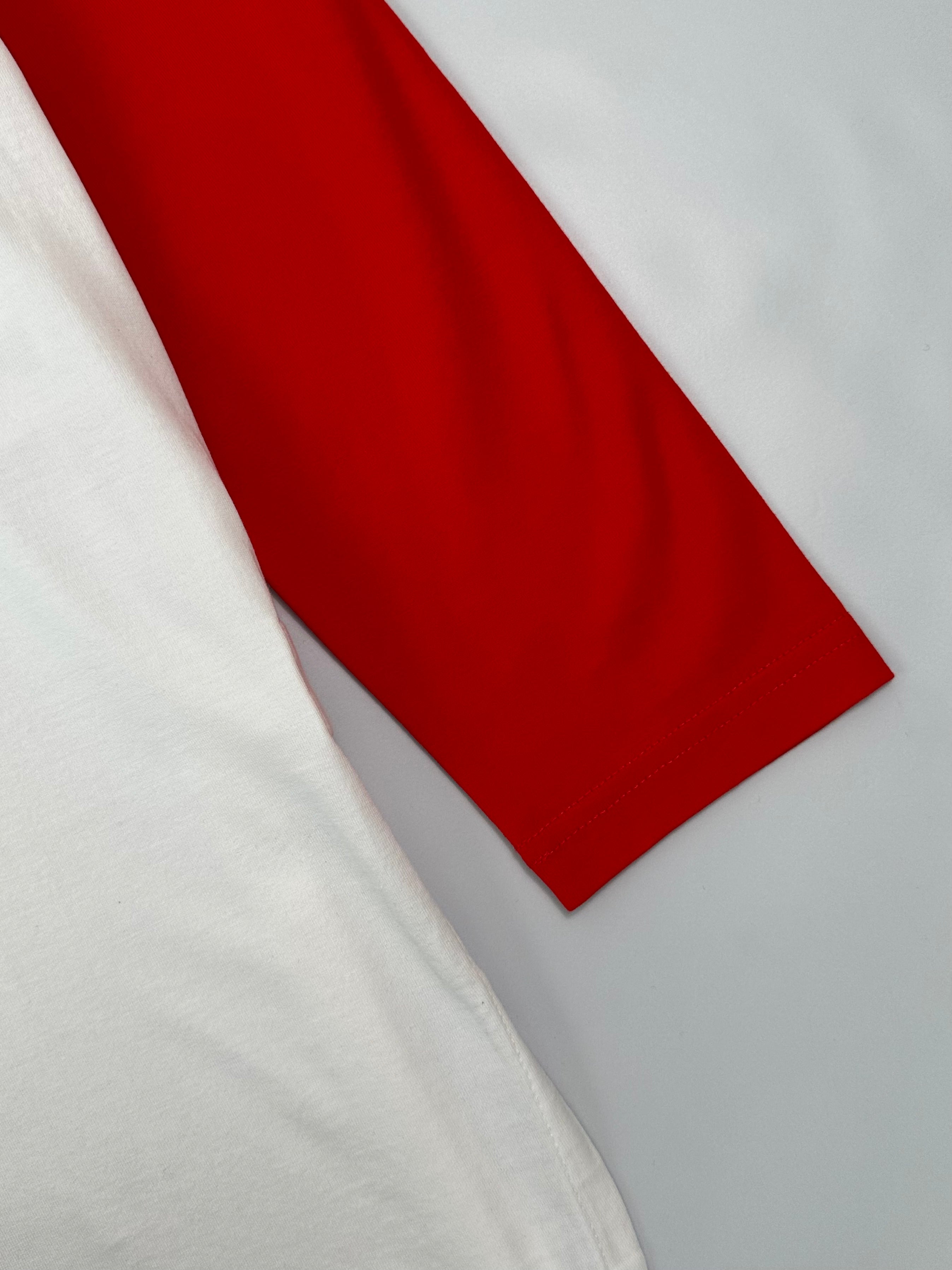 Vestito Bianco Manica Lunga Rossa Con Stampa Ricamata