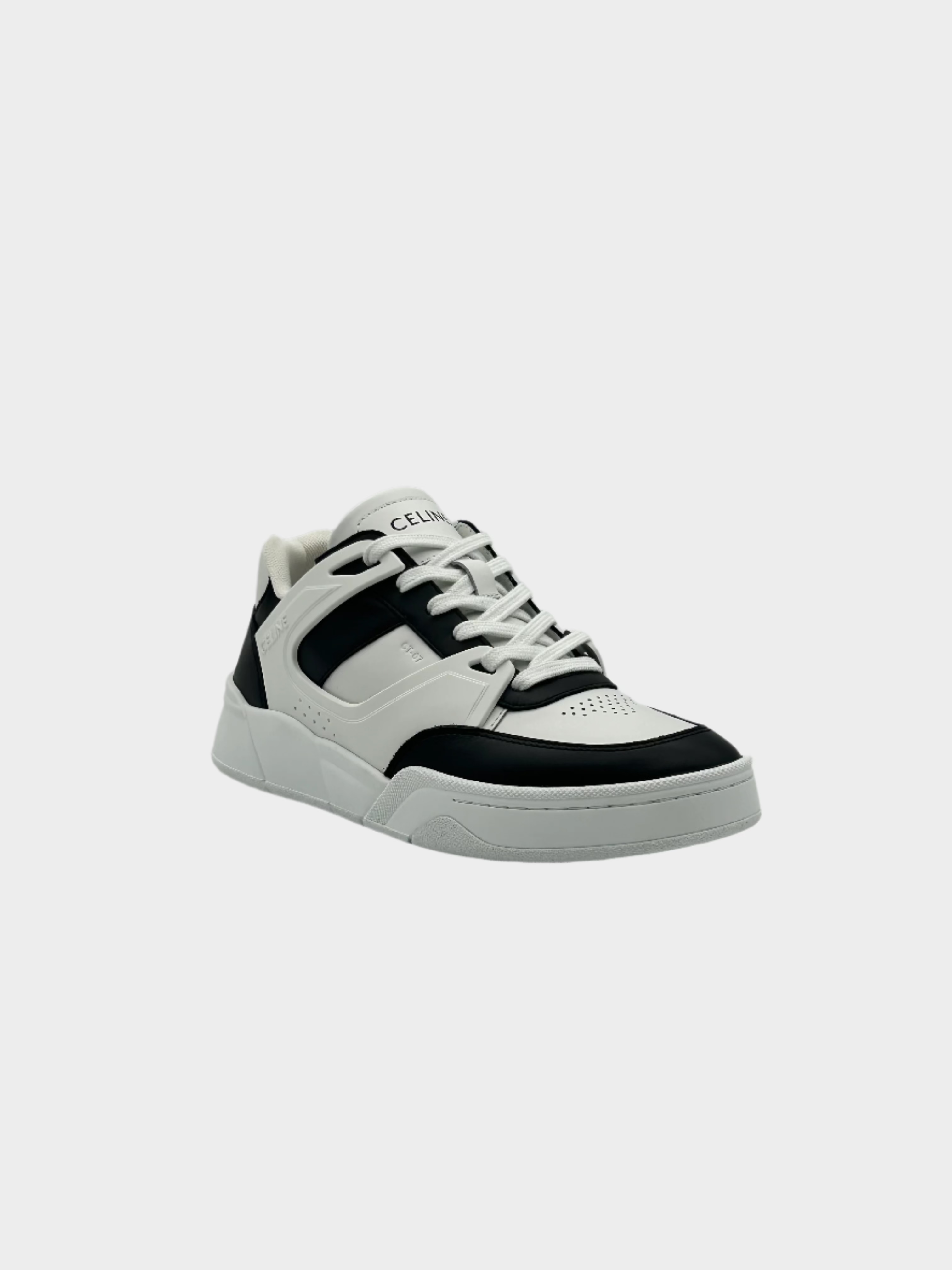 B&W Low Sneakers